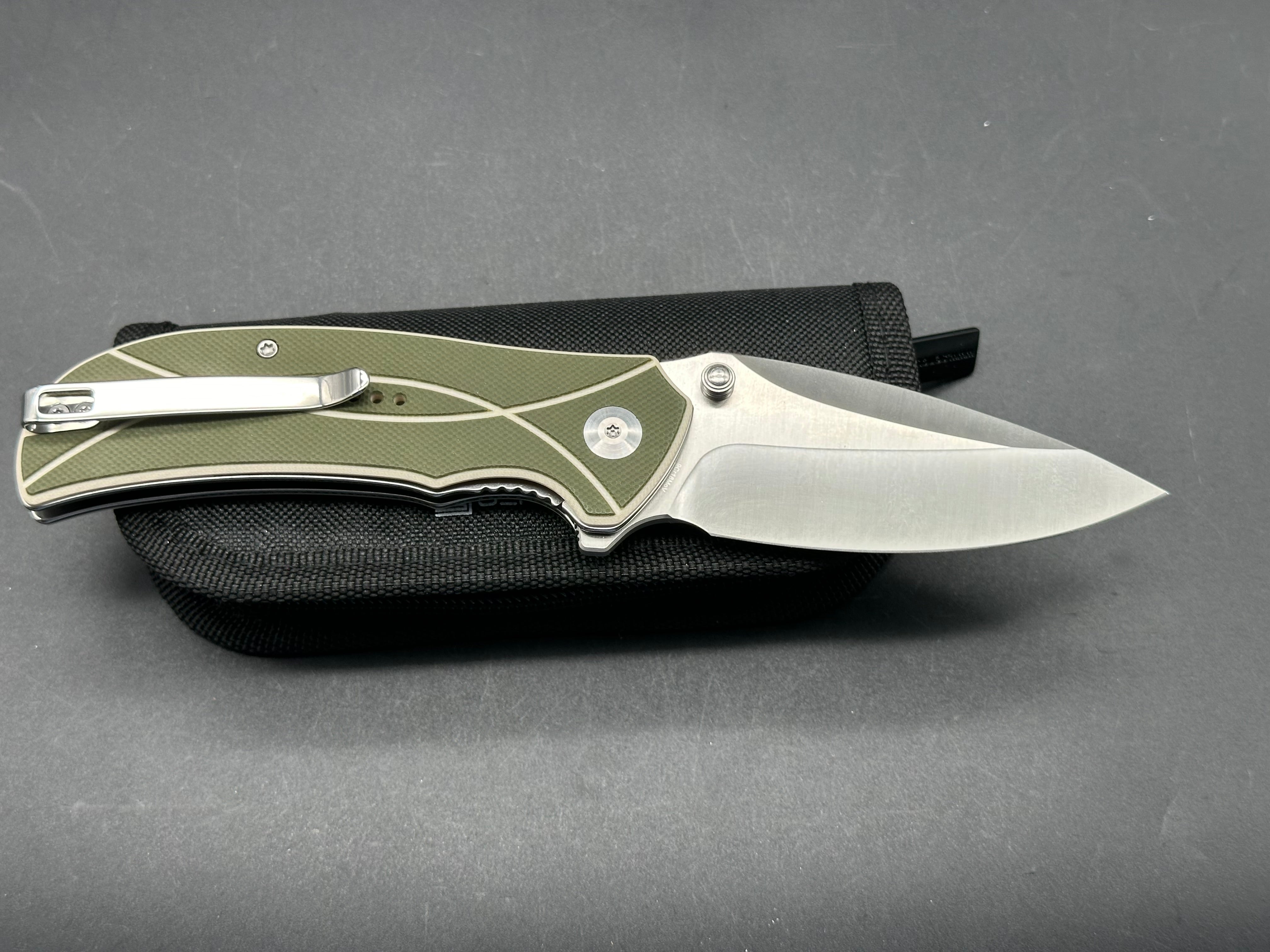 SENCUT HYRAX Folding Pocket Knife - 9CR18MOV Steel Blade, Green/Off-White G10 Handle, Leaf Shape Plain Edge with Satin Finish - EDC, Camping, Hiking & Outdoor Survival Tool