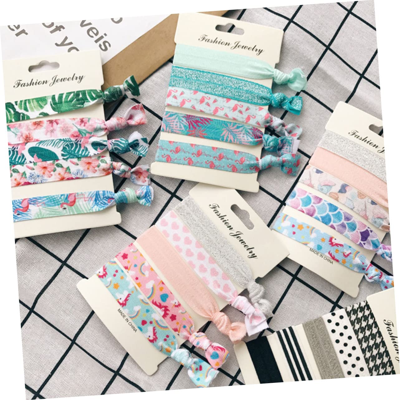 Minkissy 25-Piece Elastic Hair Tie Set - Soft Ponytail Holders, Stretch Hair Bands & Hair Rings for Women & Girls (5 Stylish Patterns) - Perfect for Workouts, Office & Everyday Hairstyles