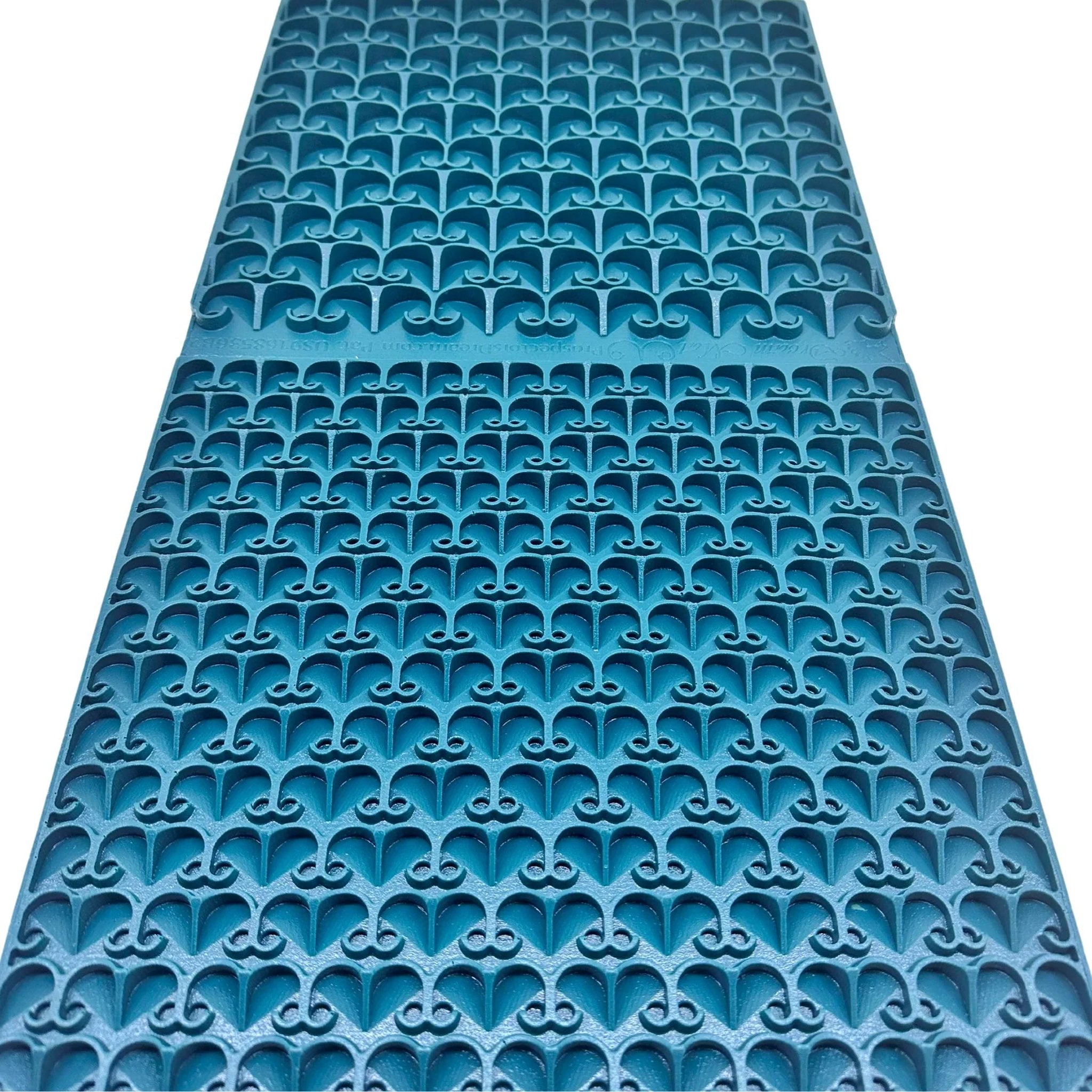 12x24 Combo Dream Mat Cape D/Mini - Professional Hair Cutting Cape with Mini Mat for Salons & Barbershops | Perfect for Haircuts, Styling & Grooming at Home or Professional Use
