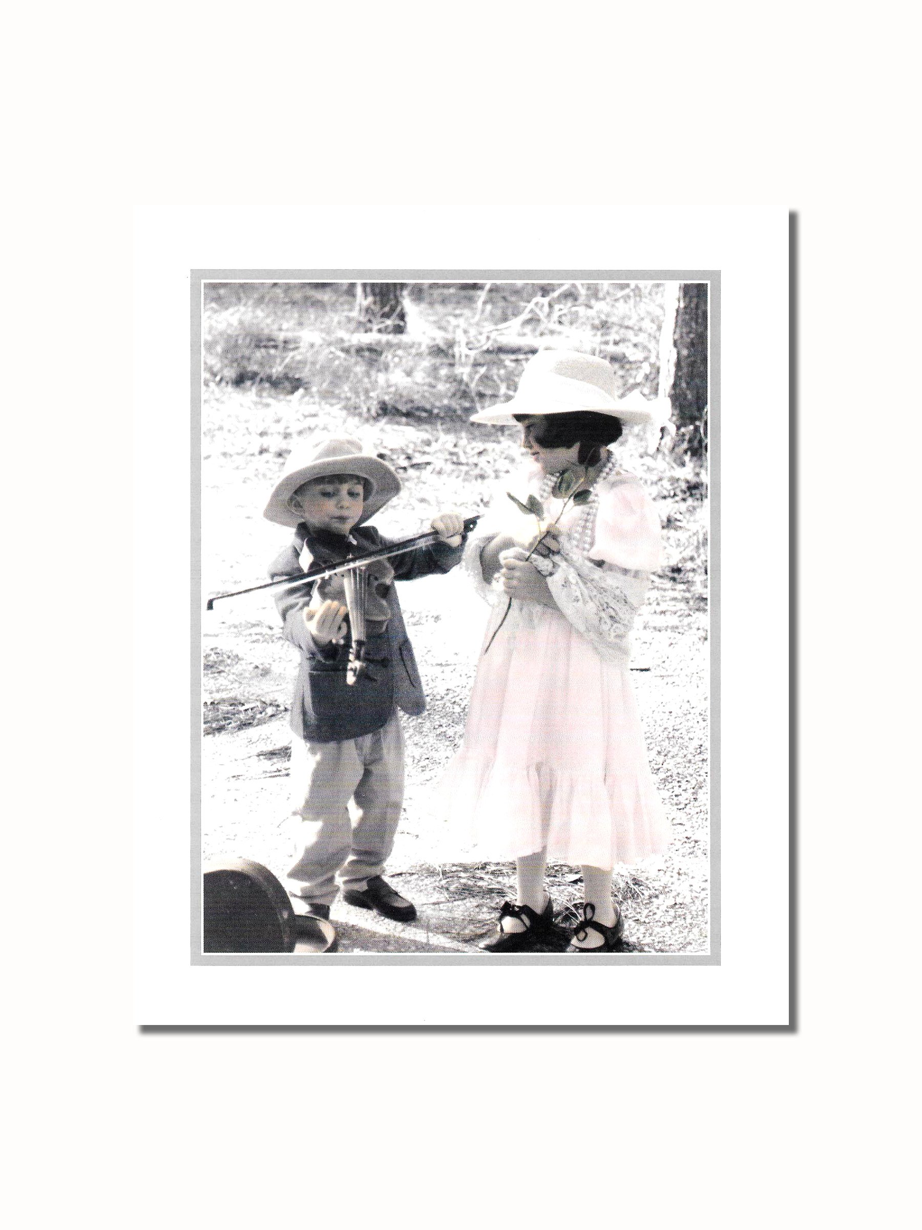 Victorian Boy and Girl Fiddle Photo Wall Art Print - Unframed Vintage Home Decor for Living Room, Bedroom & Office