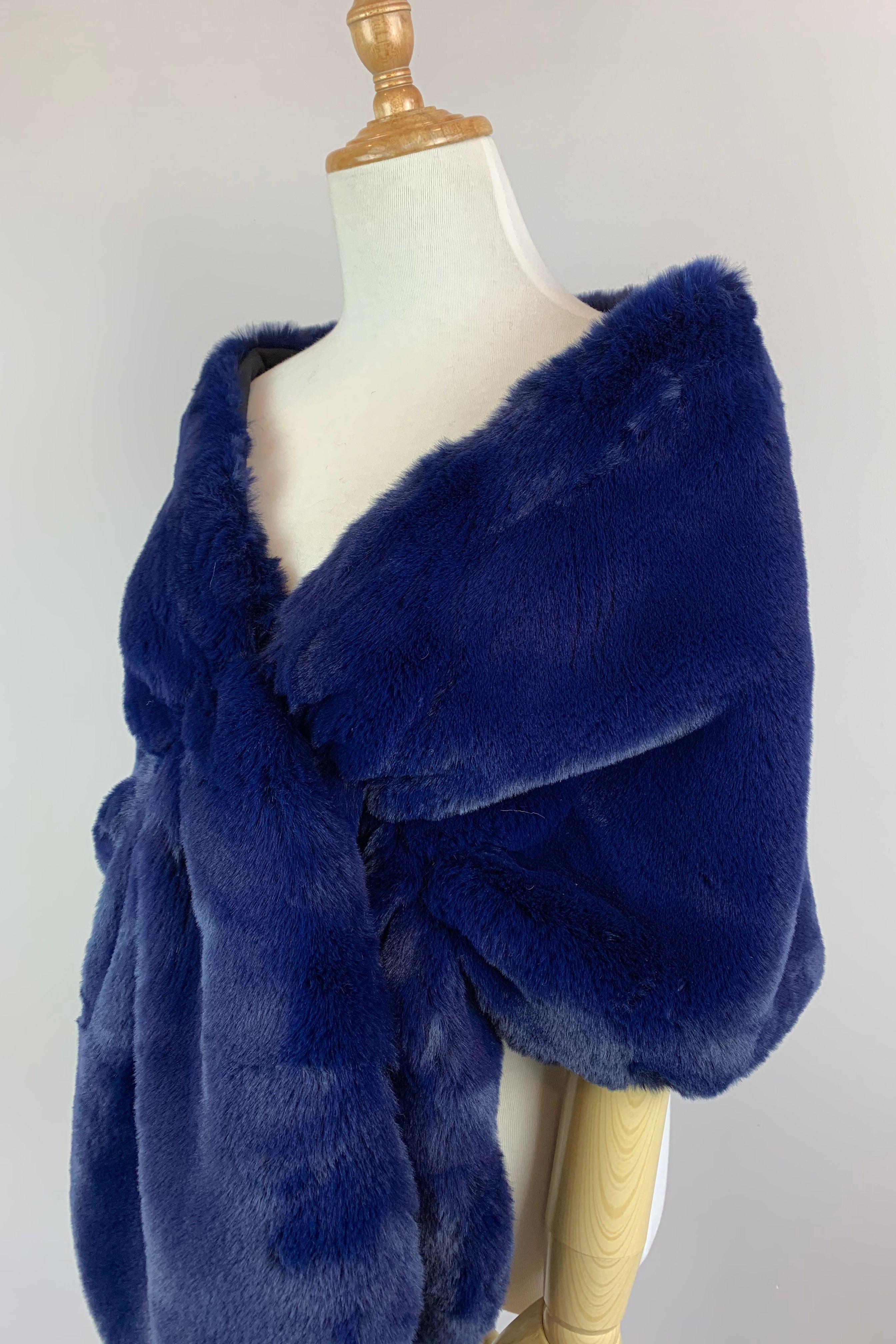 Elegant Navy Blue Faux Fur Wedding Cape for Bride - Audrey Nvy05 | Perfect for Winter Weddings, Bridal Portraits & Formal Events