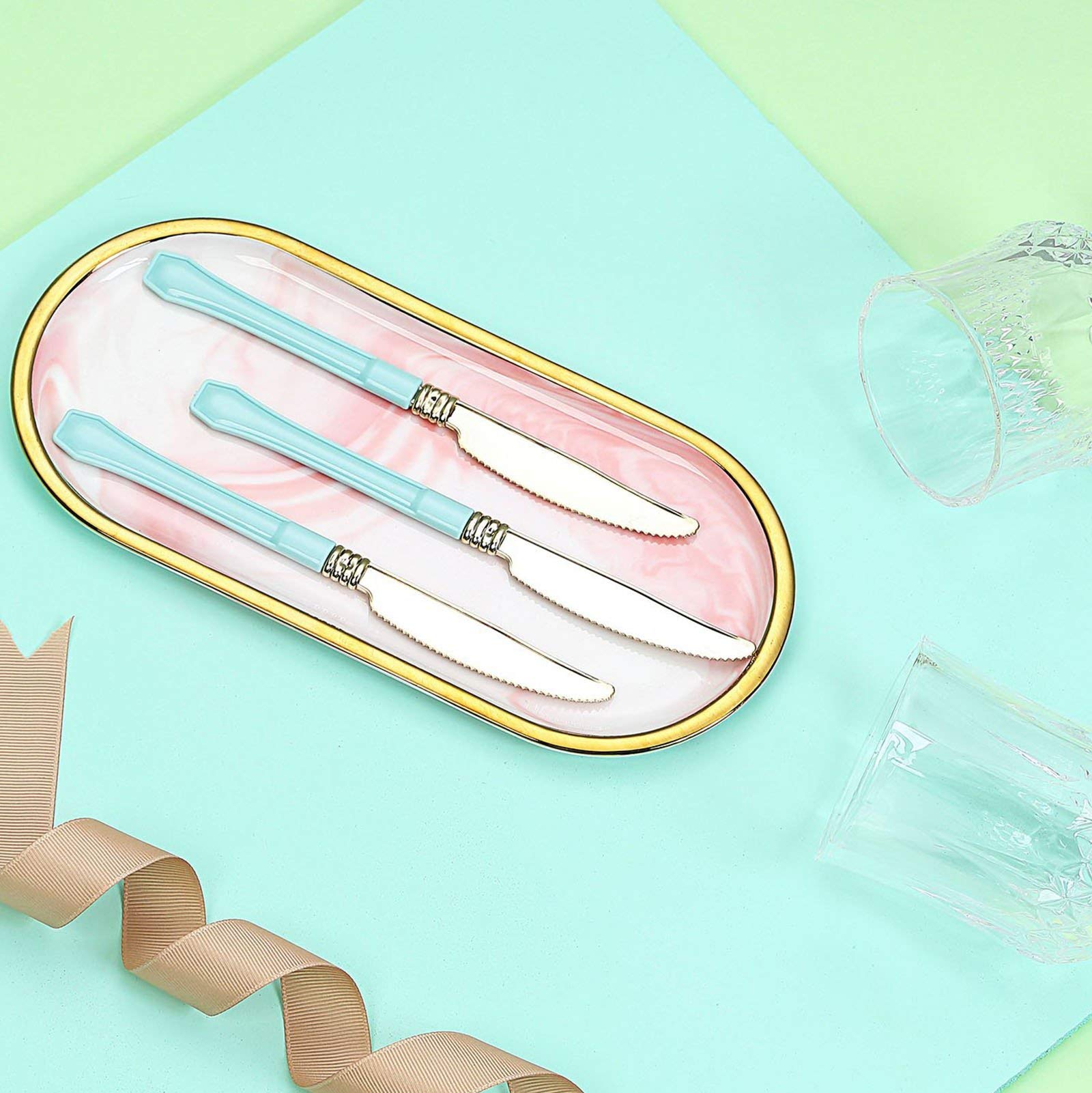 24-Pack Gold Plastic Knives 7.5