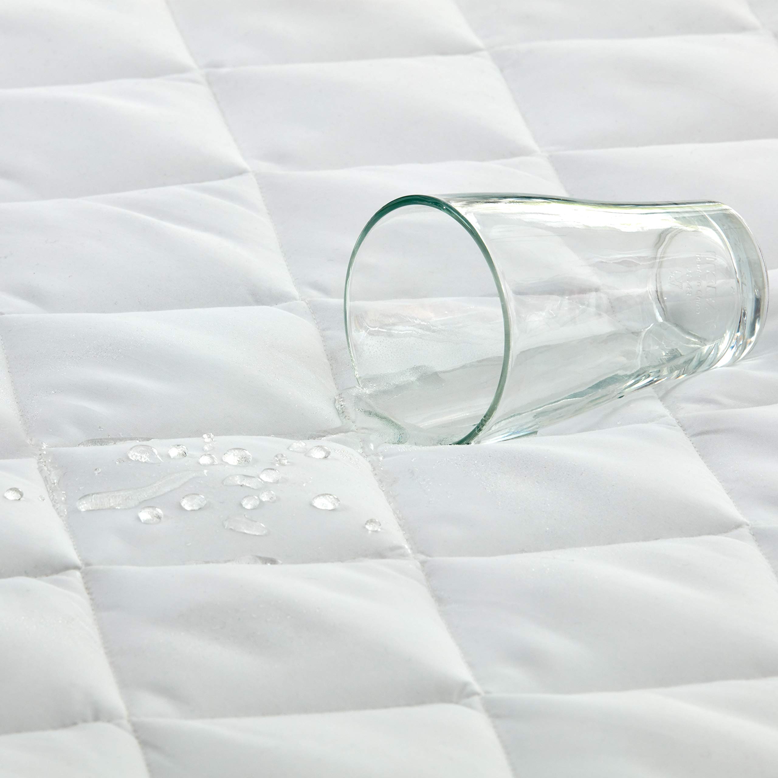 BrylaneHome Waterproof Mattress Protector King Size - White | Hypoallergenic Bed Mattress Pad Cover with Aquaguard Technology for Allergy Relief & Bedwetting Protection | Perfect for Guest Beds, Kids' Rooms & Elderly Care