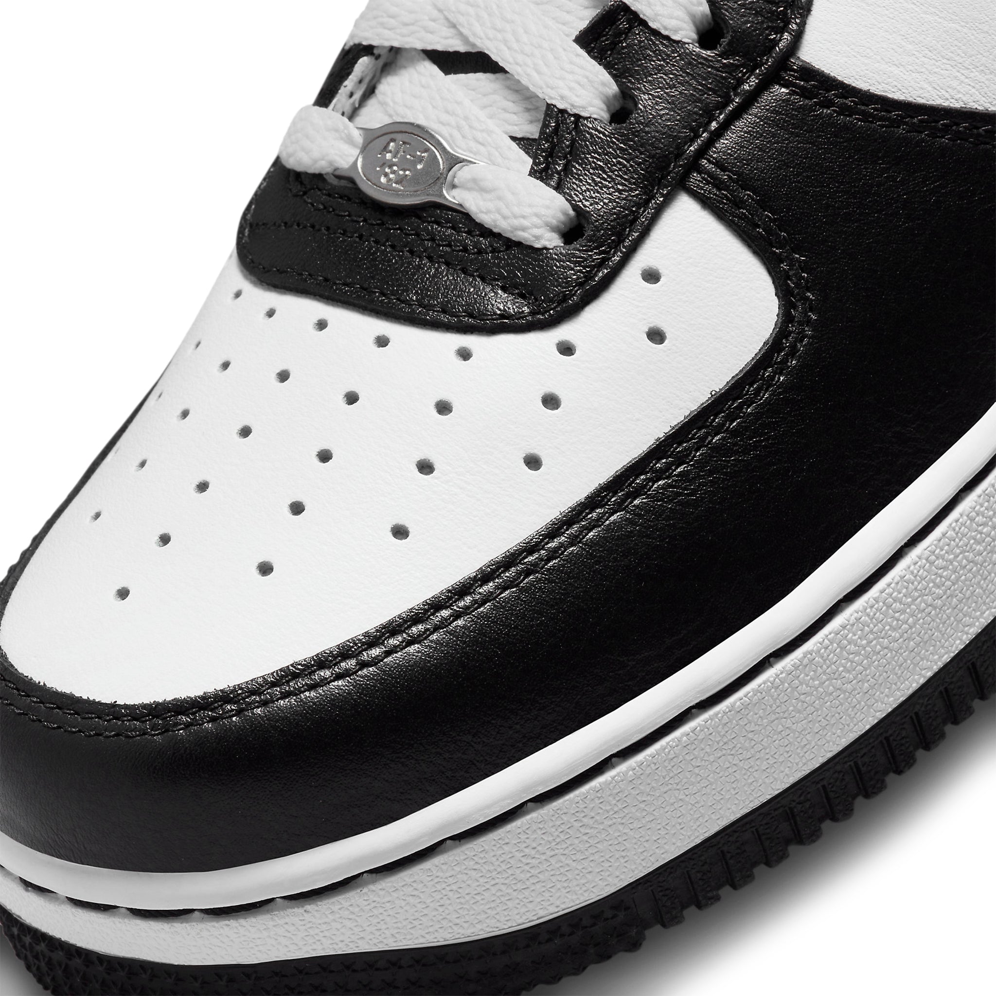 Terror Squad x Nike Air Force 1 Low Sneakers - White & Black Men's Basketball Shoes for Streetwear & Urban Fashion
