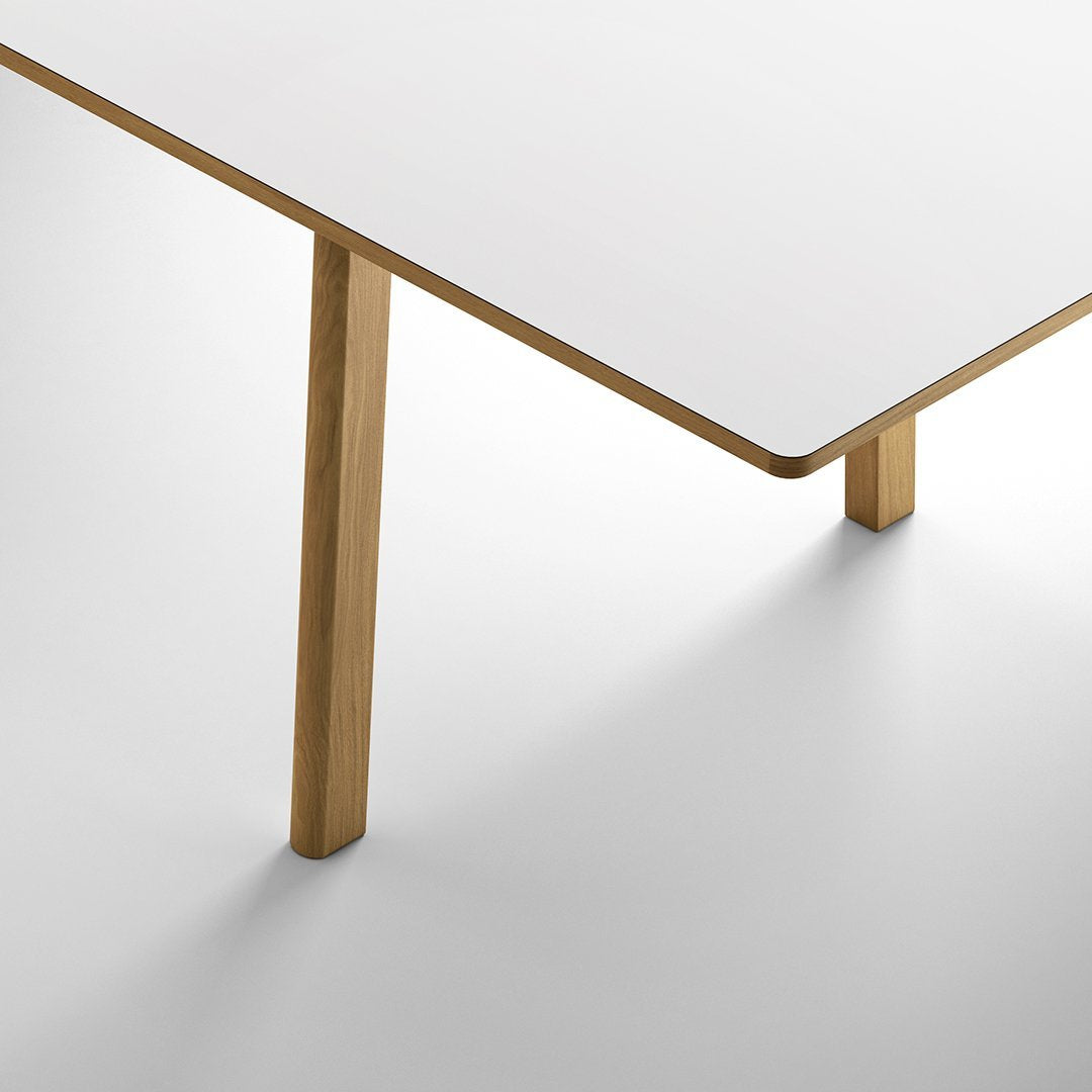 Ana Dining Table - Modern Wooden Dining Table for 6 - Perfect for Family Meals, Dinner Parties & Kitchen Dining Room Decor