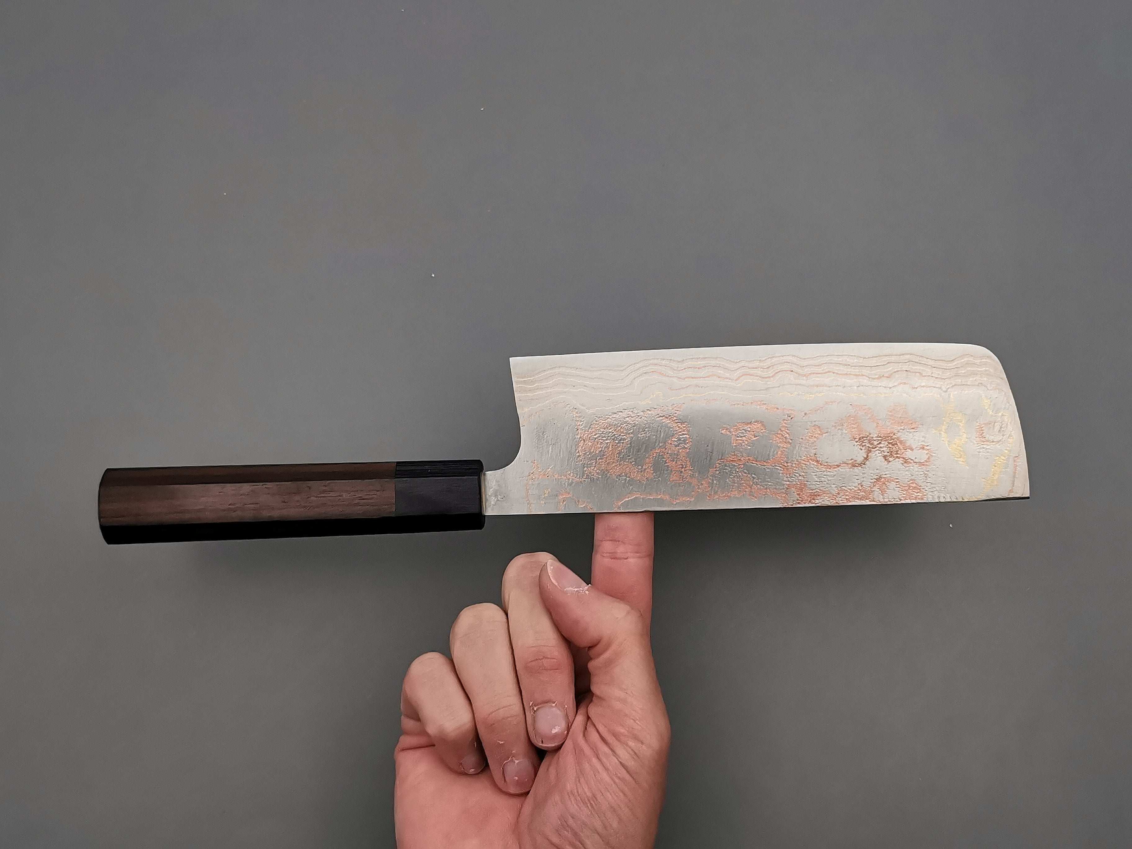Takeshi Saji Rainbow Damascus Nakiri Knife - Japanese Chef Knife for Vegetables & Sushi - Perfect for Home Cooking & Professional Kitchens