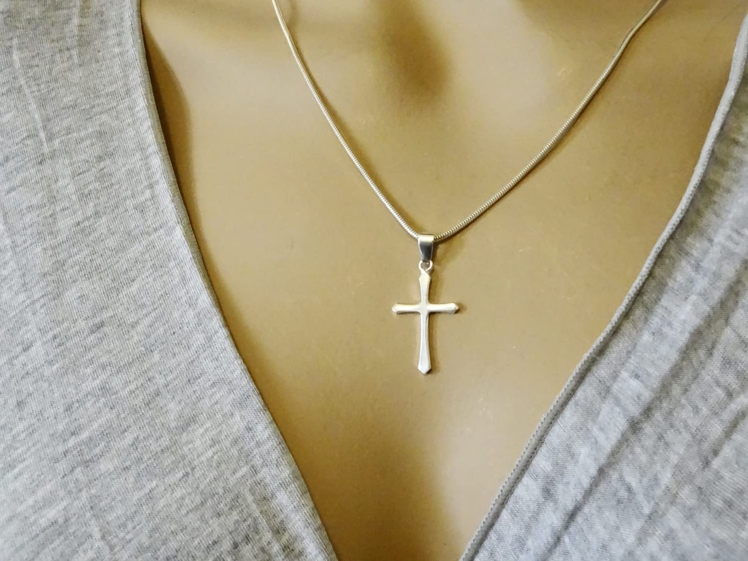925 Sterling Silver Cross Pendant Necklace for Men & Women - Religious Jewelry Gift for Baptism, Confirmation & Everyday Wear