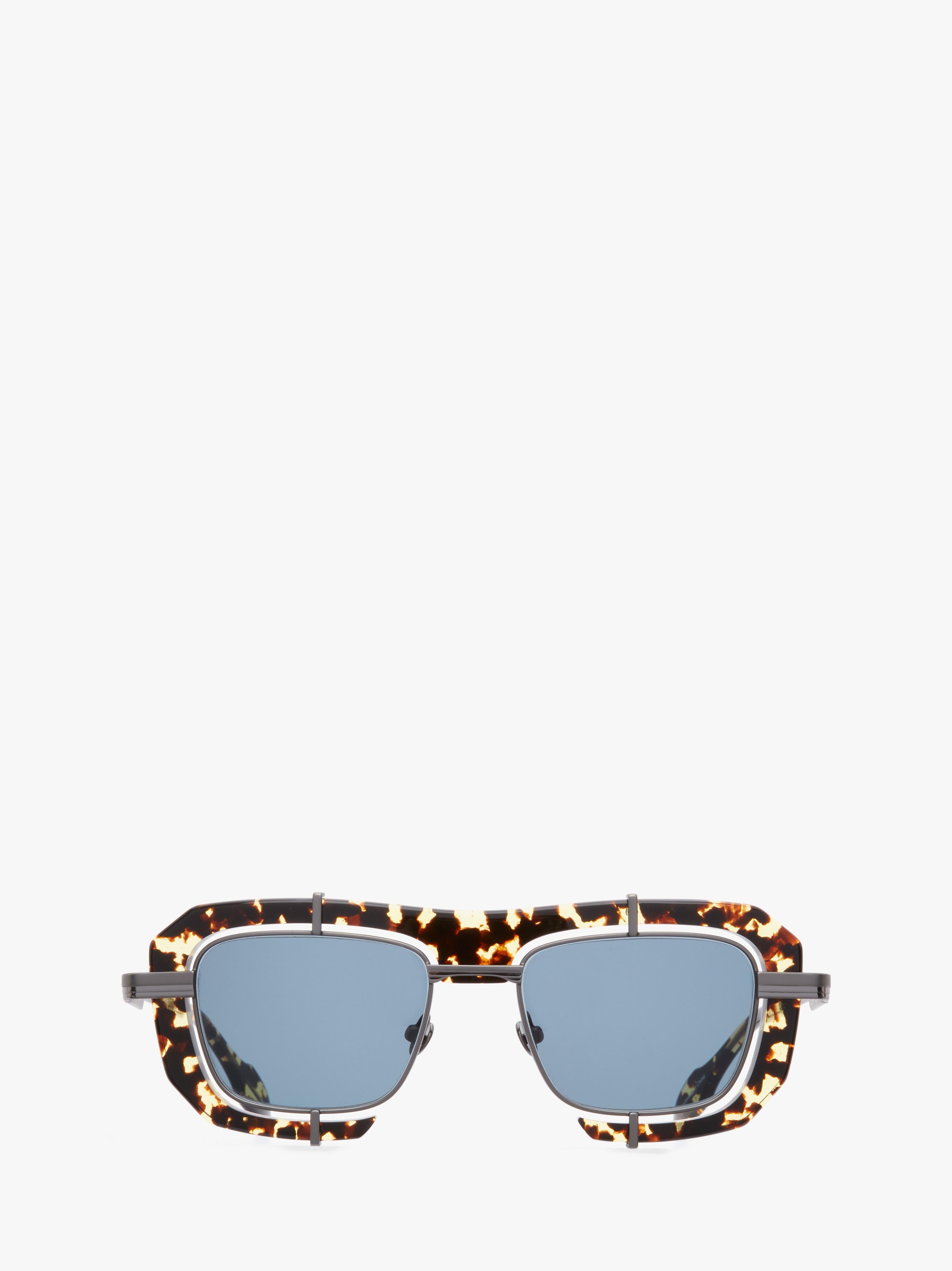MEDIUM TORTOISESHELL