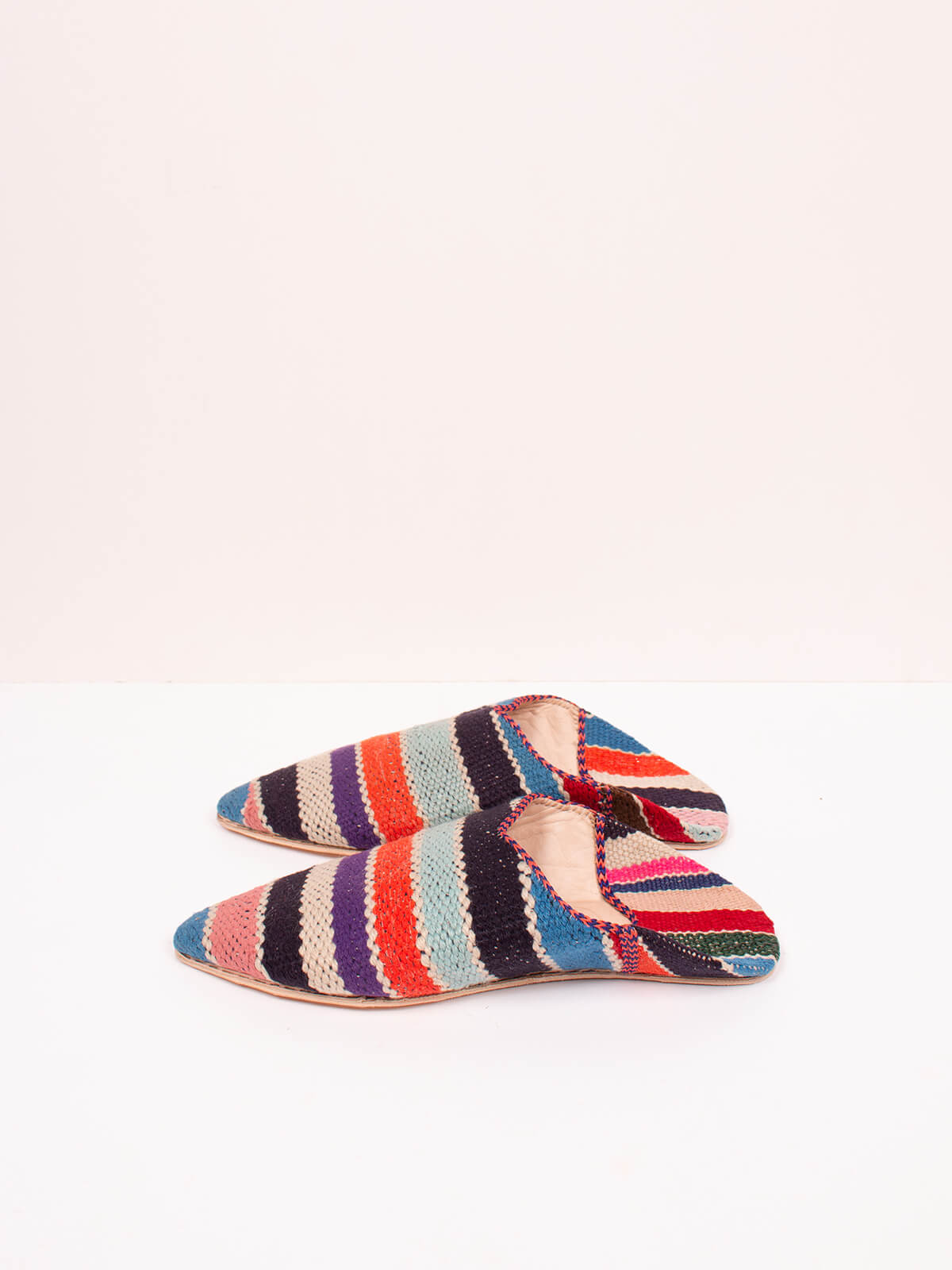 Authentic Moroccan Boujad Pointed Babouche Slippers - Handmade Leather Multi-Stripe Moroccan Shoes for Men & Women | Perfect for Home, Lounge & Cultural Fashion