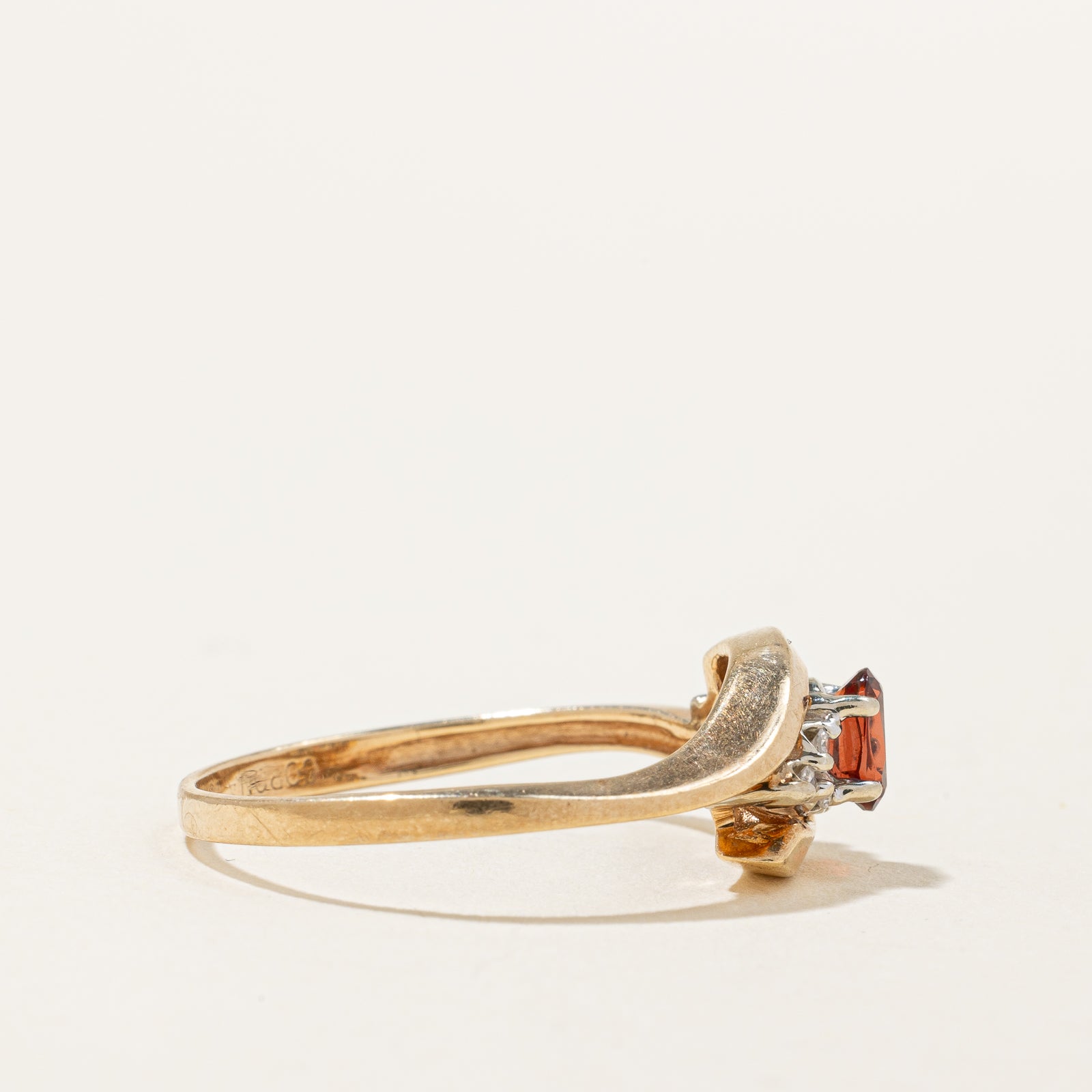 0.25ct Garnet & Diamond Ring - 0.04ctw, Size 7.75 - Elegant Birthstone Jewelry for Women, Perfect for Anniversary, Engagement & Special Occasions