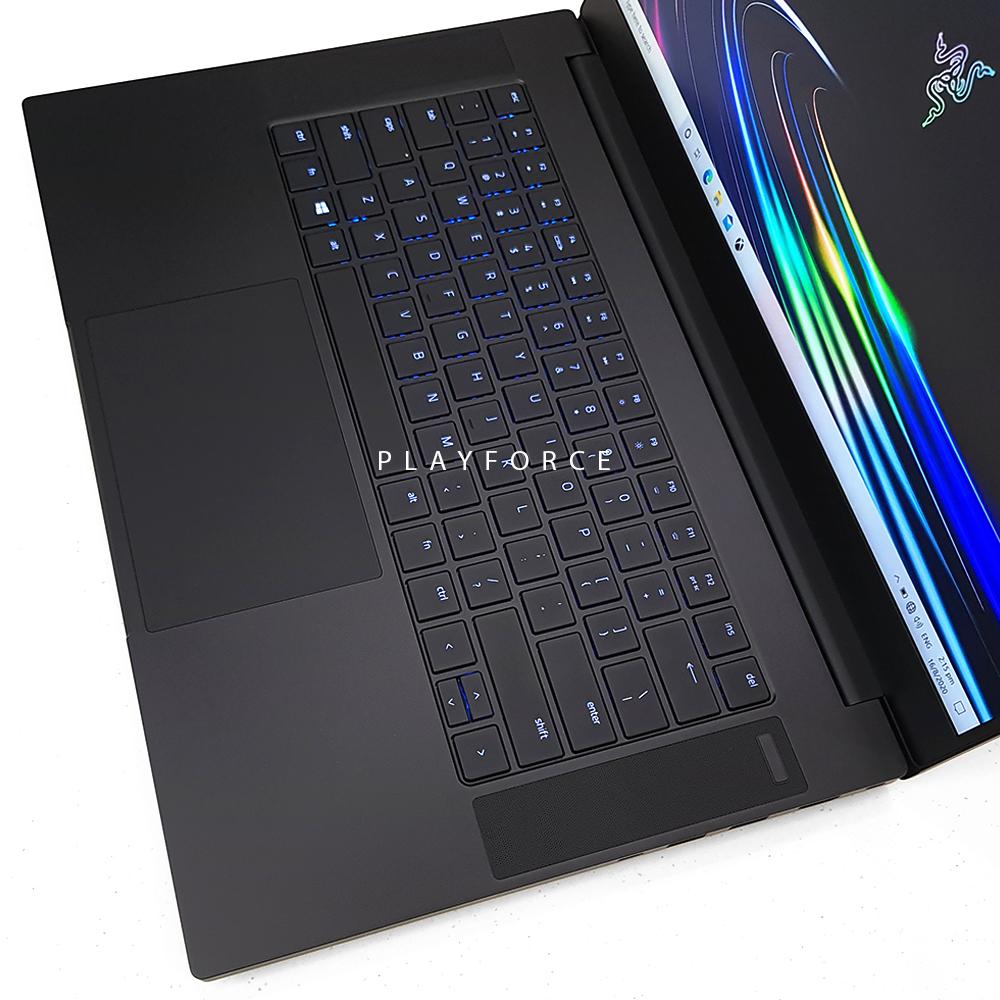 Razer Blade 15 Gaming Laptop - Intel Core i7-10750H, NVIDIA RTX 3060, 16GB RAM, 512GB SSD, 15.6