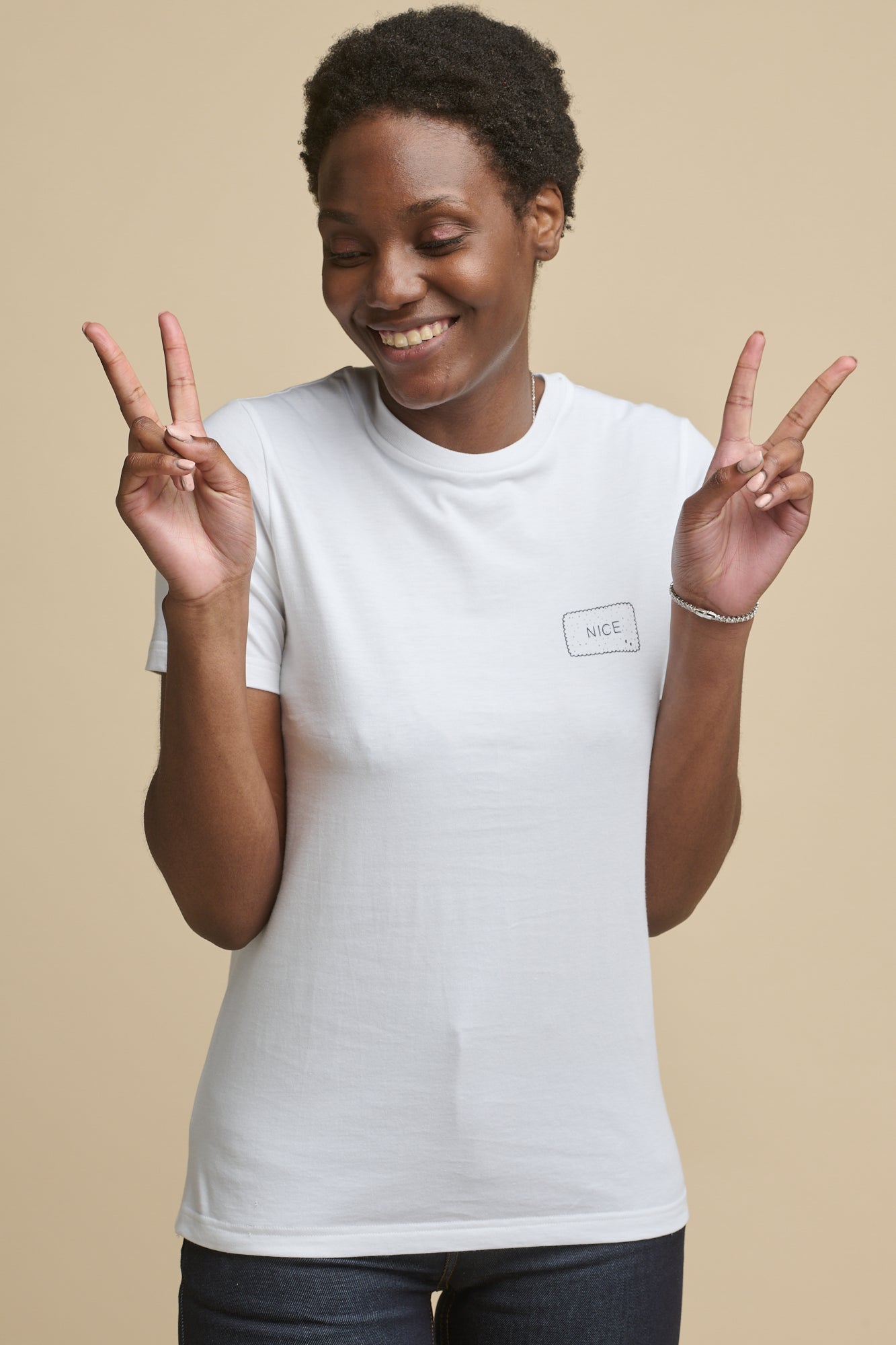 Stylish Women's Short Sleeve Graphic T-Shirt - Trendy Casual Tee for Everyday Wear | Perfect for Outings, Shopping & Relaxing