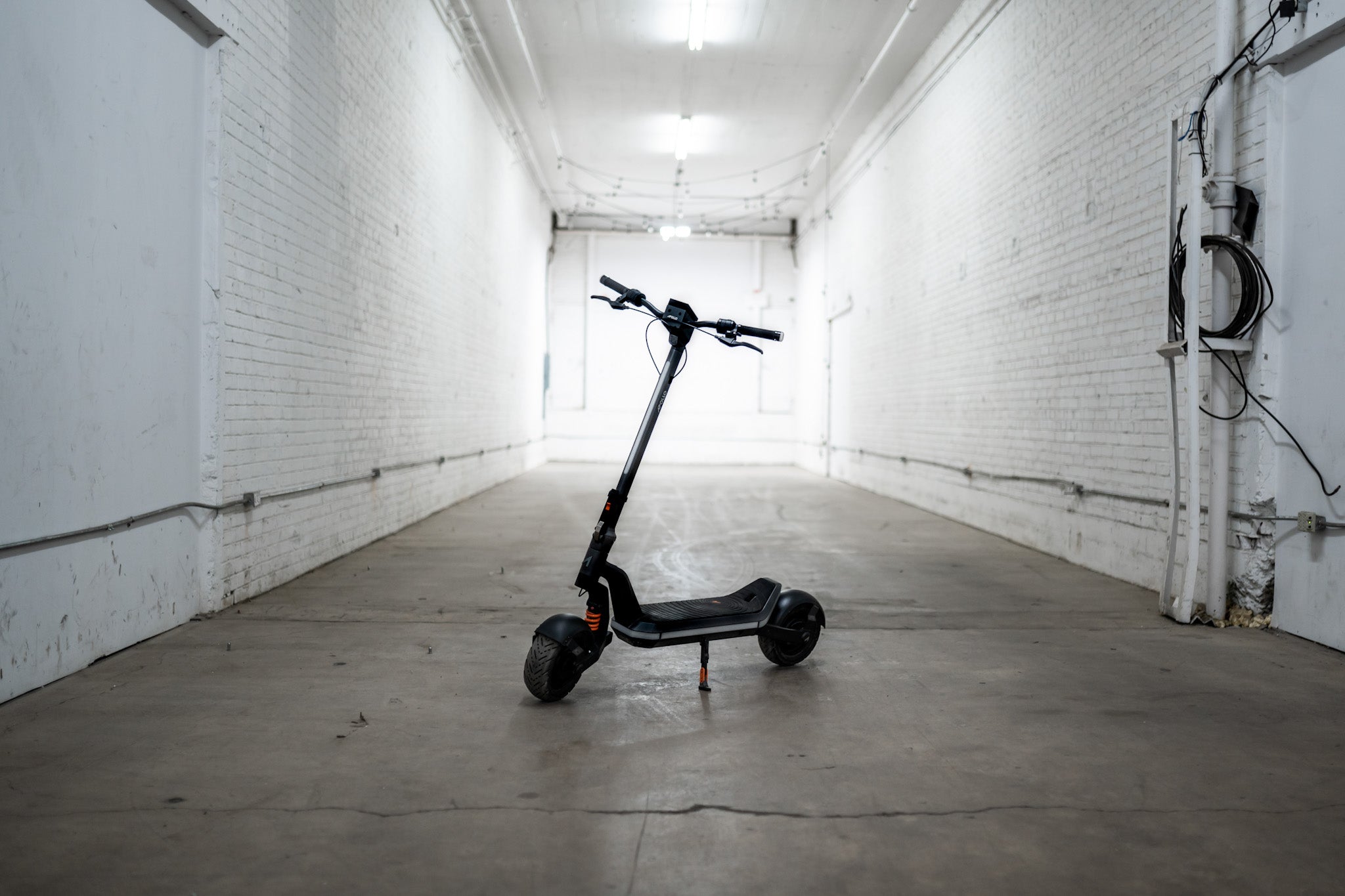 Apollo Phantom 2.0 Stellar Electric Scooter - 60V Powerful Motor, Long Range & High Speed - Perfect for Urban Commuting & Adventure Riding