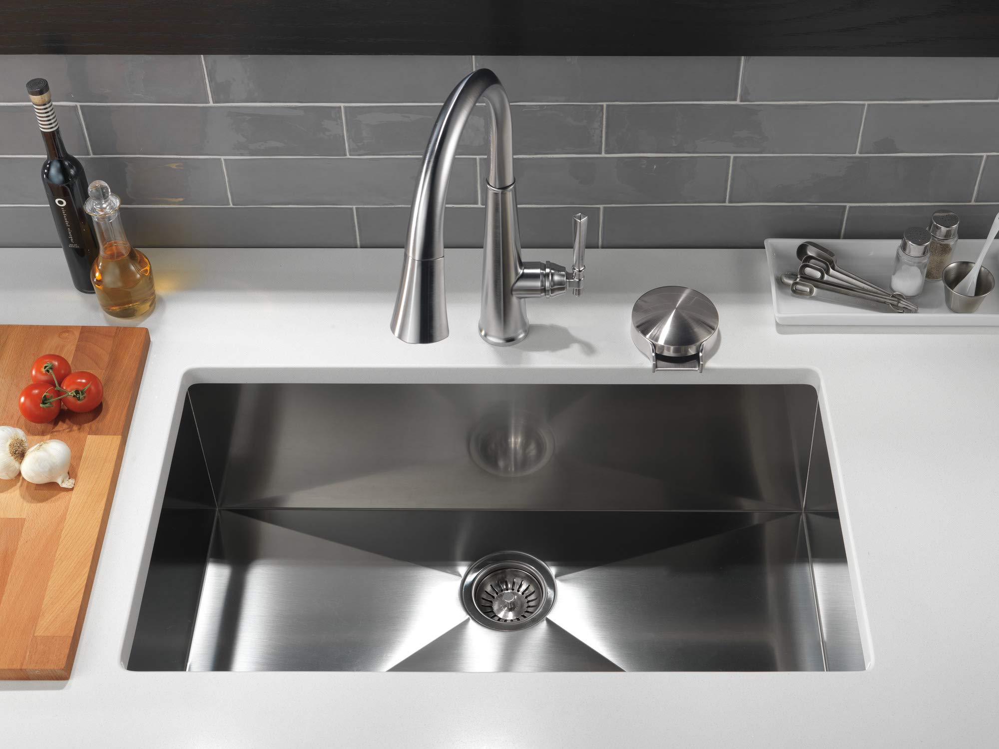 Delta Faucet GR250-AR Arctic Stainless Steel Kitchen Sink Glass Rinser - Bar & Kitchen Sink Accessory for Washing Wine Glasses, Beer Mugs & Dishware | Perfect for Home Bars, Restaurants & Commercial Kitchens
