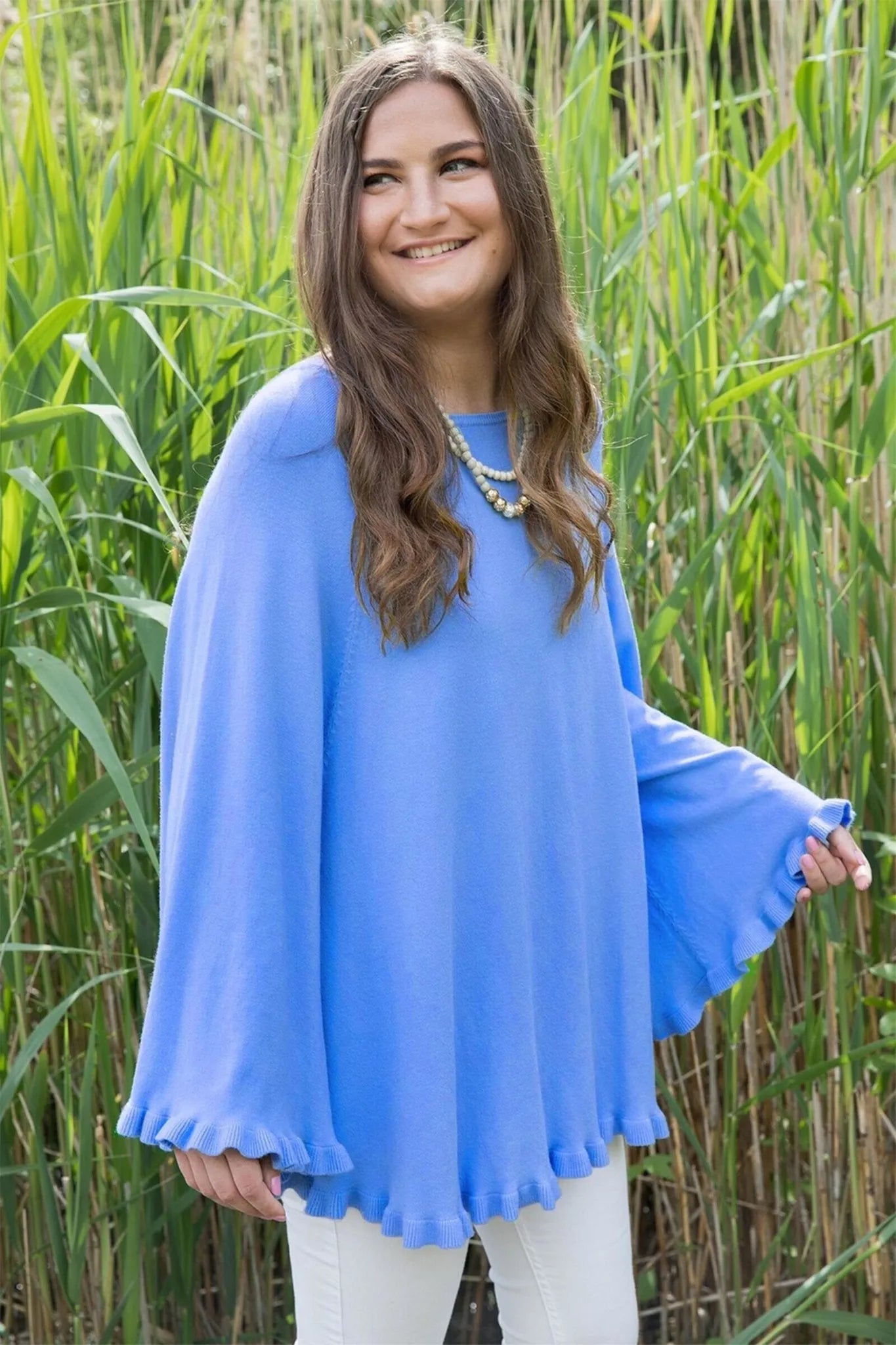 Elegant Ruffled Hem Poncho for Women - Soft & Stylish Wrap Shawl for Fall & Winter - Perfect for Casual Outings, Office Wear & Evening Events