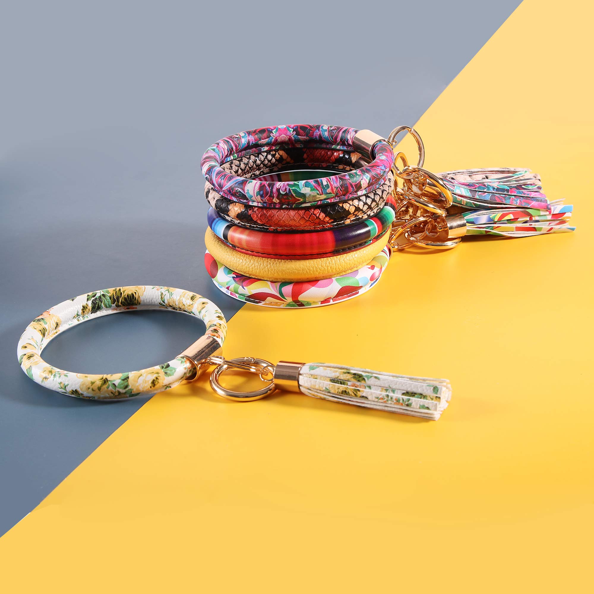 Coolcos Leather Keychain Bracelet for Women - Stylish Wristlet Key Holder with Tassel, Portable Keyring Bangle Gift for Her | Perfect for Daily Use, Travel, and Key Organization