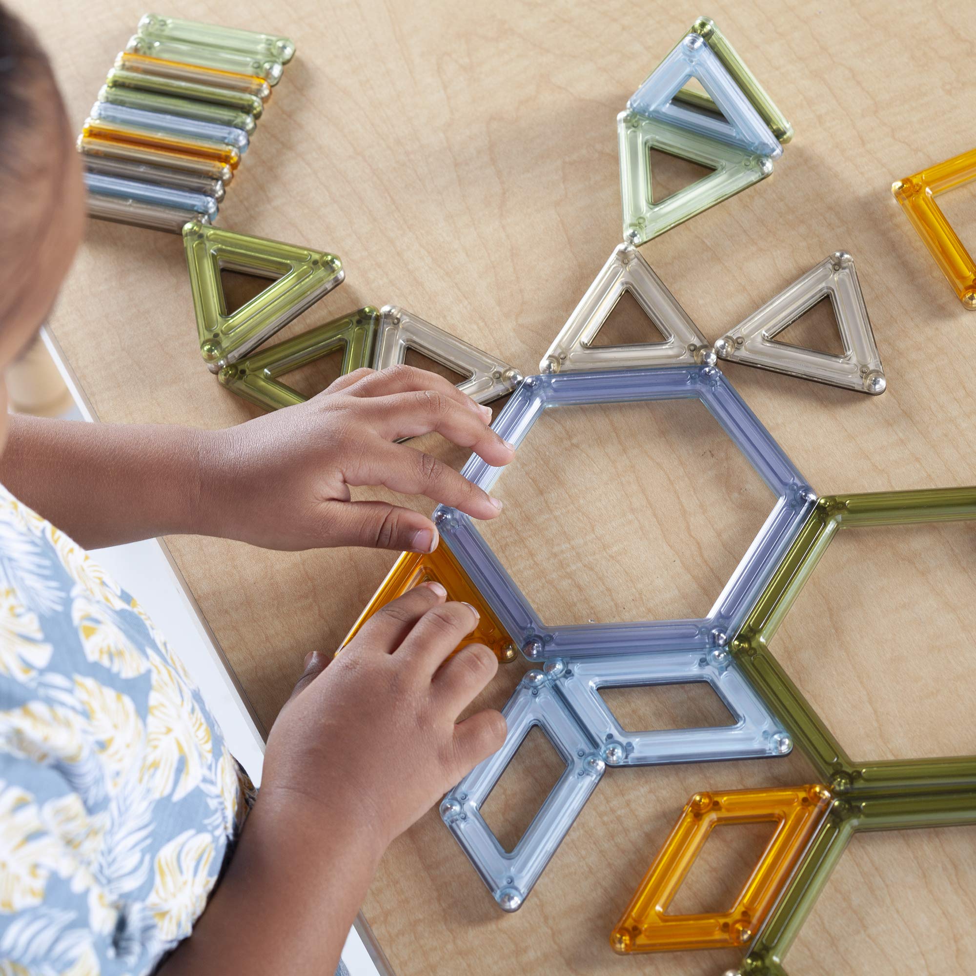 Guidecraft PowerClix Frames Natural - 74 Piece Magnetic Construction Building Kit for Kids | STEM Educational Toys | Creative Open-Ended Play | Perfect for Classroom Learning & Home Playtime Activities