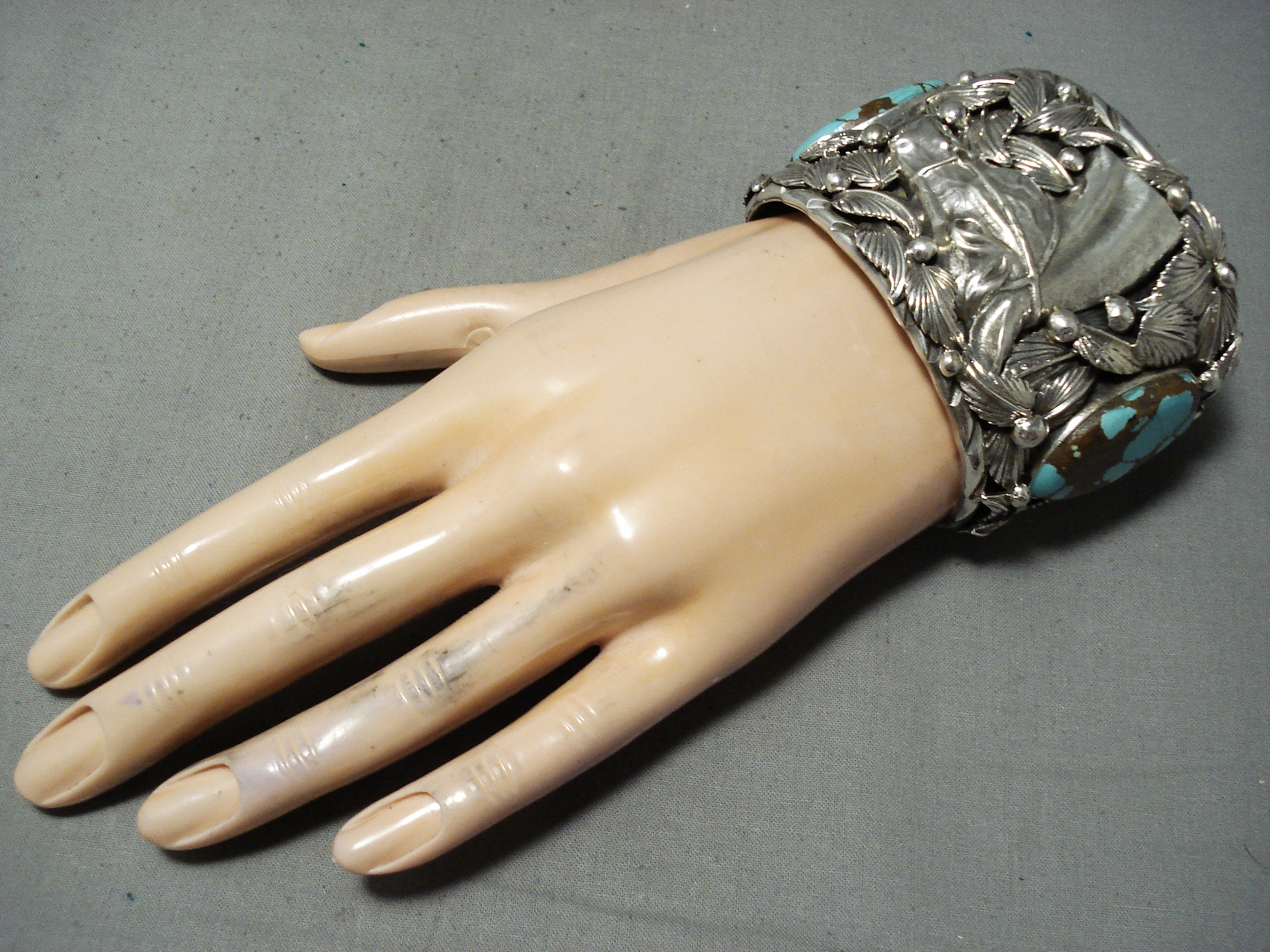 200 Gram Genuine Native American #8 Turquoise Sterling Silver Bracelet for Women - Handmade Southwest Jewelry for Boho Fashion & Gift Giving