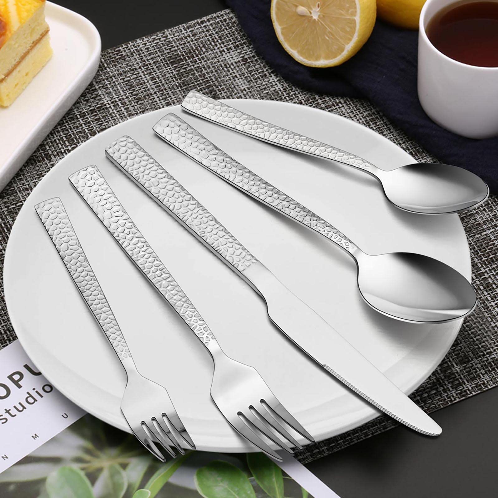 Premium 30-Piece Hammered Stainless Steel Flatware Set for 6 - Modern Square Design Mirror Polished Cutlery Set with Dinner Knives, Forks & Spoons - Dishwasher Safe - Perfect for Formal Dining, Wedding Gifts & Restaurant Use