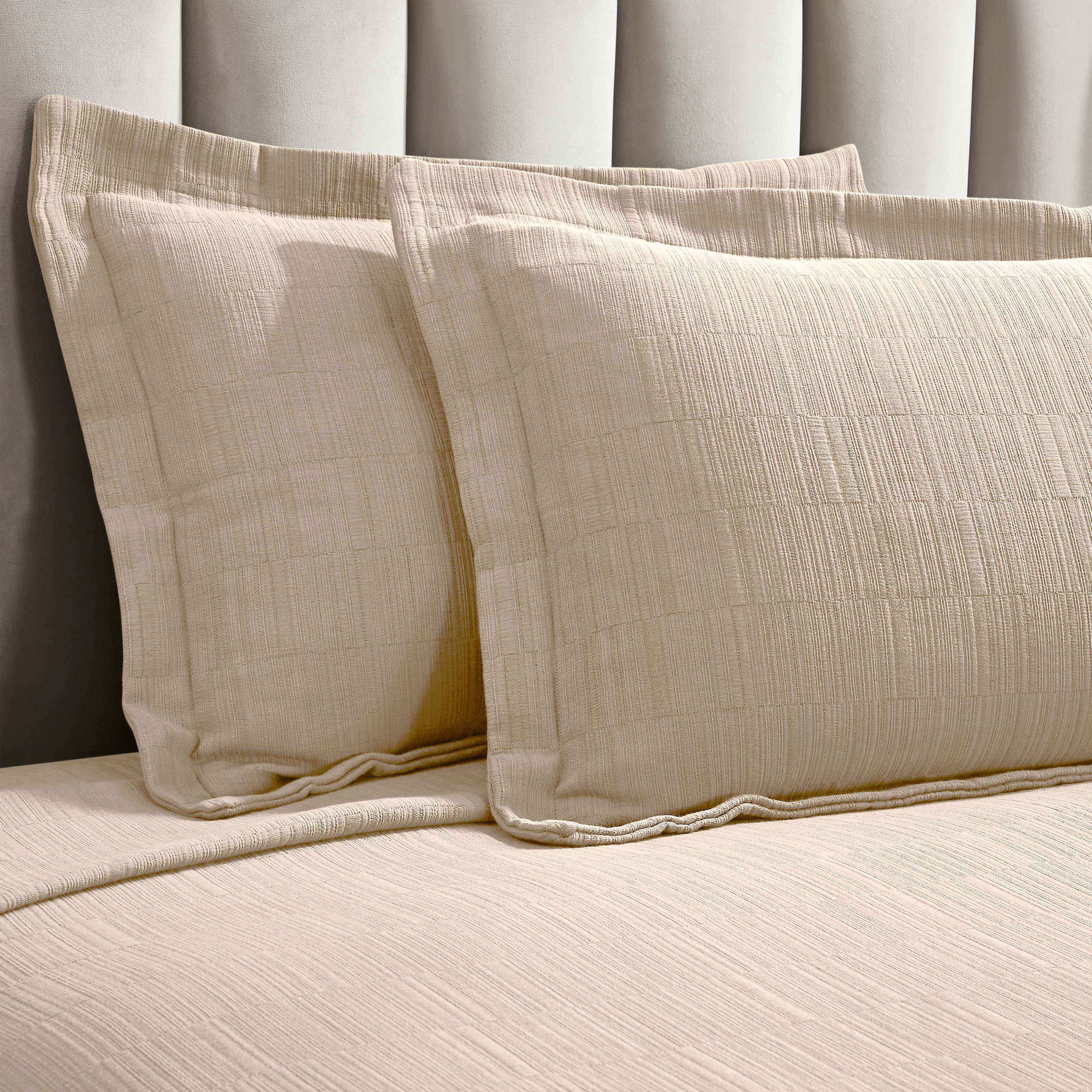 Premium Zenith Cotton Medium Weight Matelasse Bedspread & Sham Set - Queen Size, Luxury Textured Bedding for Master Bedroom & Guest Room Decor