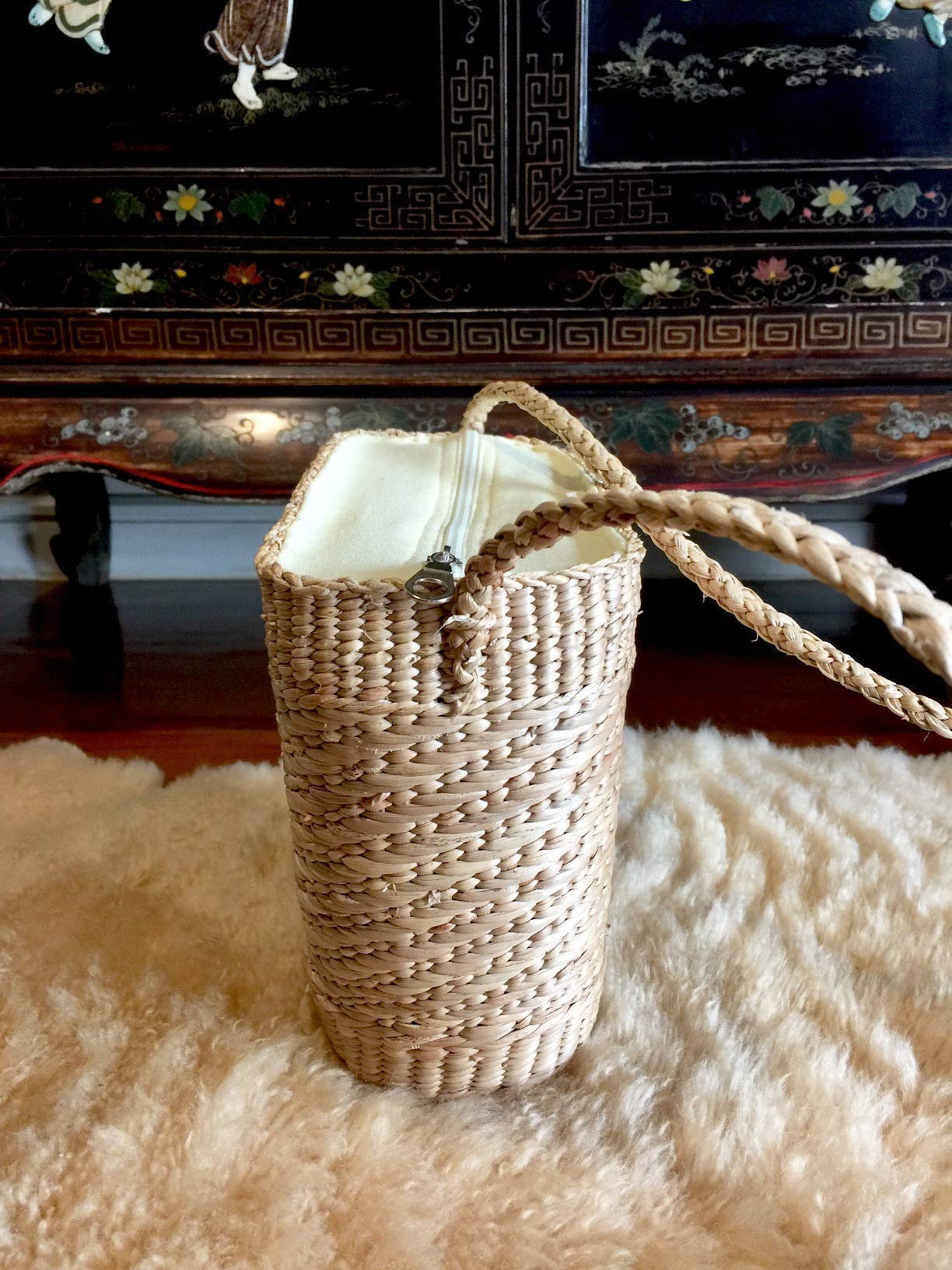 Handwoven Straw Crossbody Bag - Eco-Friendly Beach Tote & Shoulder Purse for Women | Summer Fashion Accessory for Travel, Shopping & Outdoor Activities