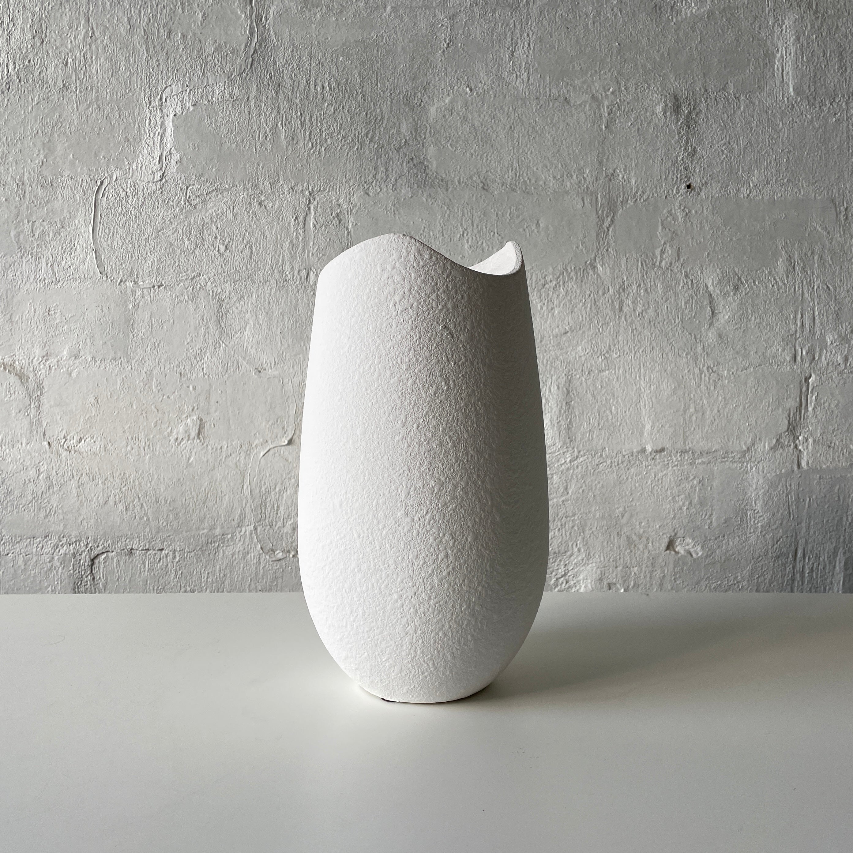 Laura Ceramic Vase - Elegant White Home Decor for Living Room, Dining Table & Wedding Centerpieces