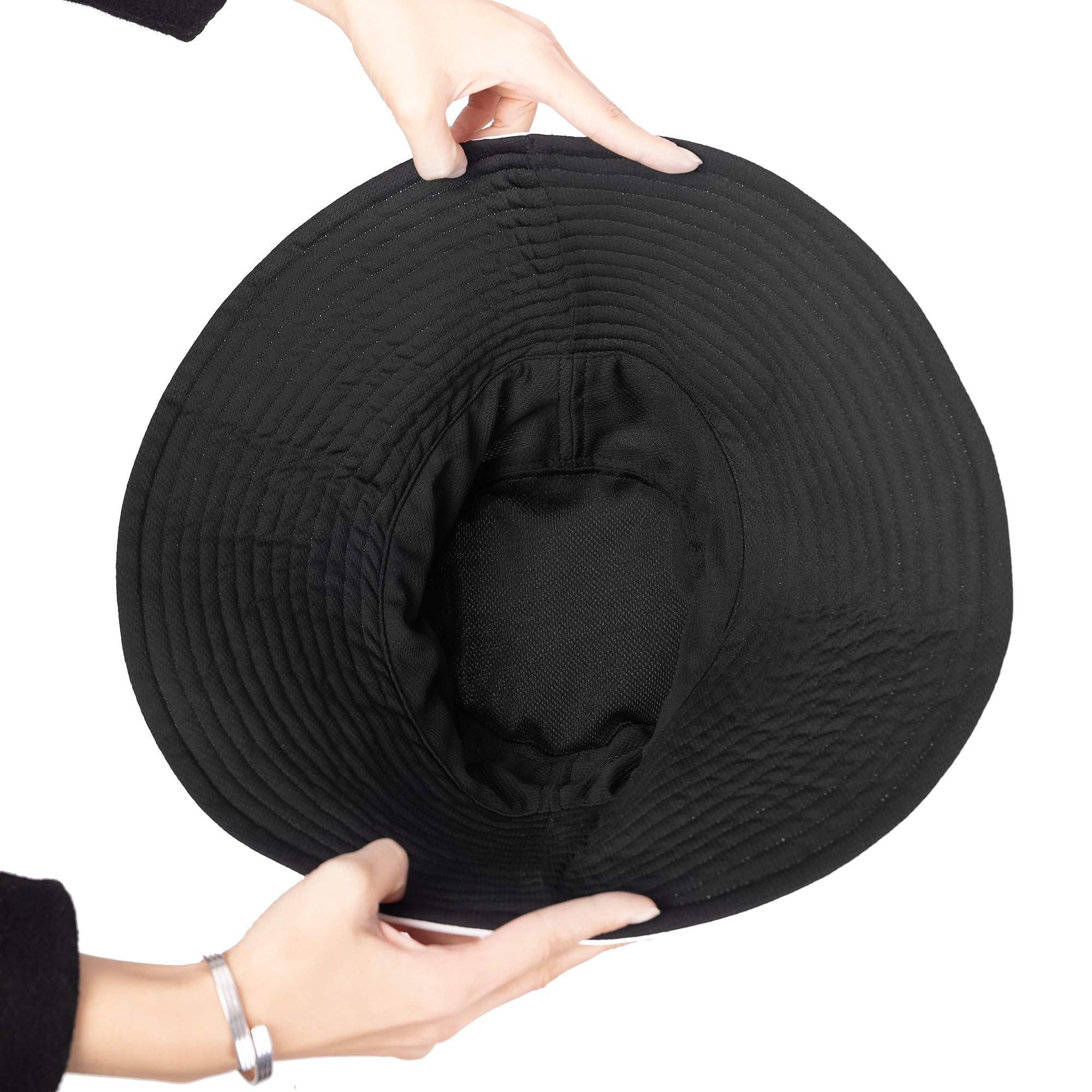Checkered Skulls Bucket Hat for Men & Women - Stylish Unisex Skull Print Sun Hat for Outdoor, Beach, Music Festivals & Streetwear Fashion