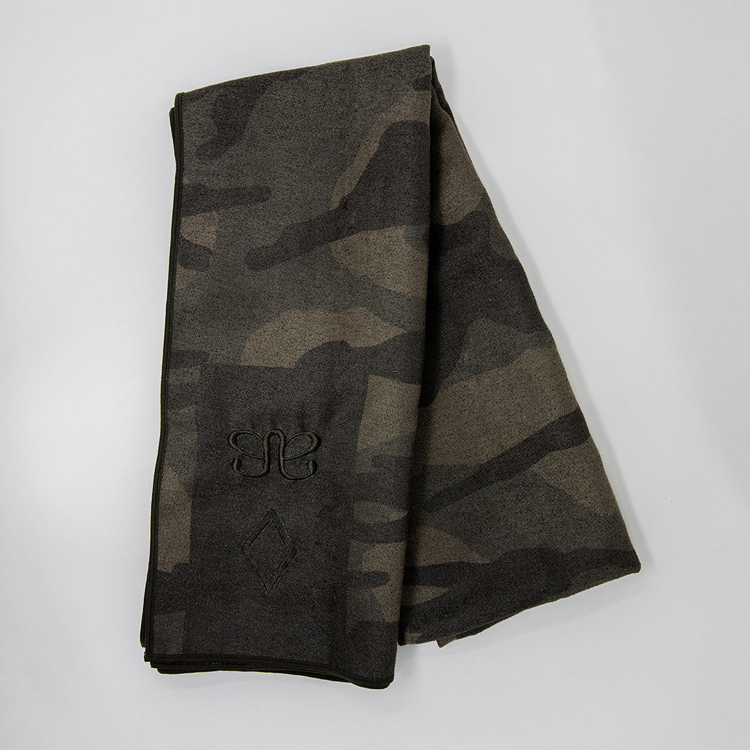 Albion X Nomadix Quick-Dry Travel Towel - Lightweight & Compact for Camping, Beach, Yoga & Gym