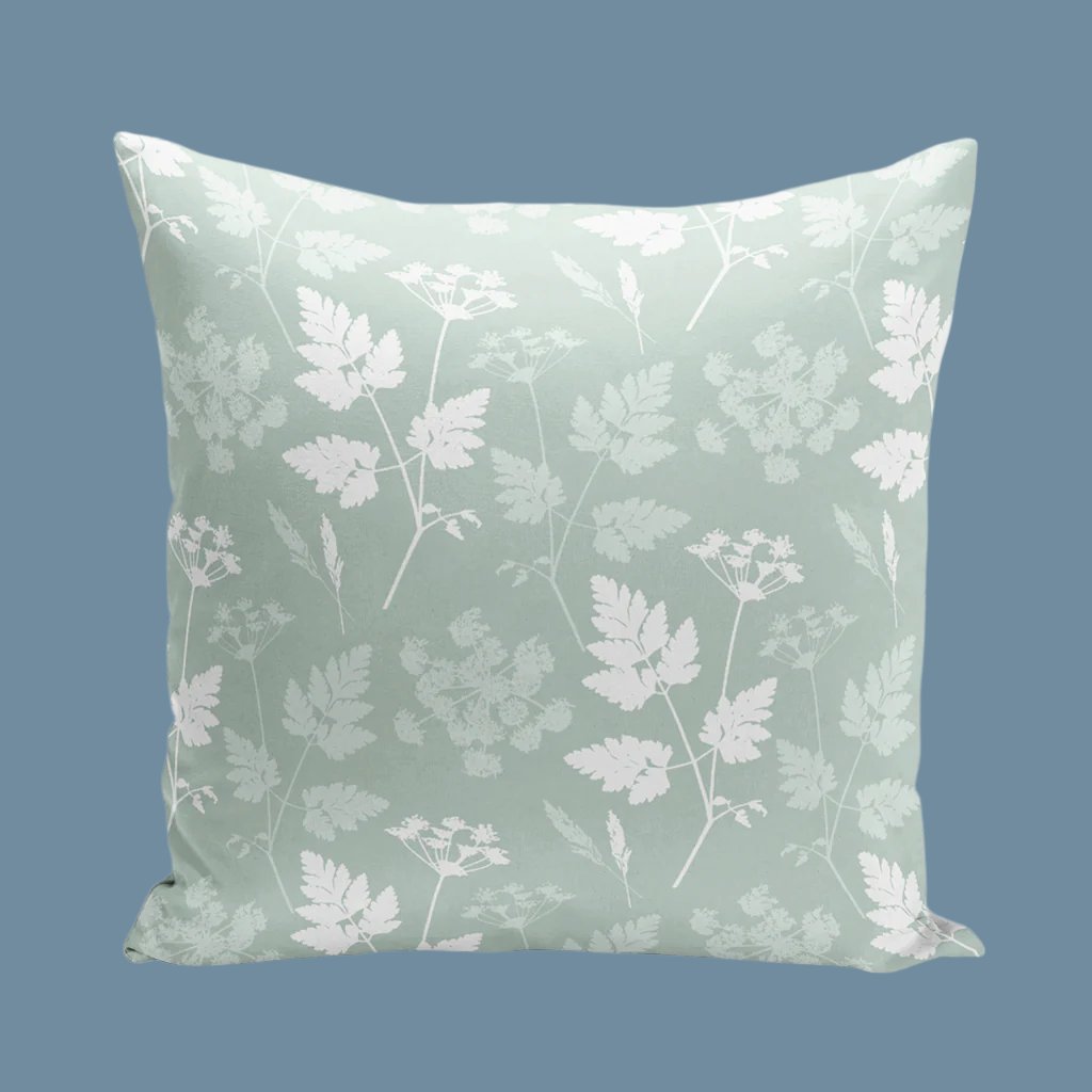 Premium Cow Parsley Print Throw Pillow Covers - Soft Decorative Cushions for Living Room, Bedroom & Sofa - Home Decor Accent