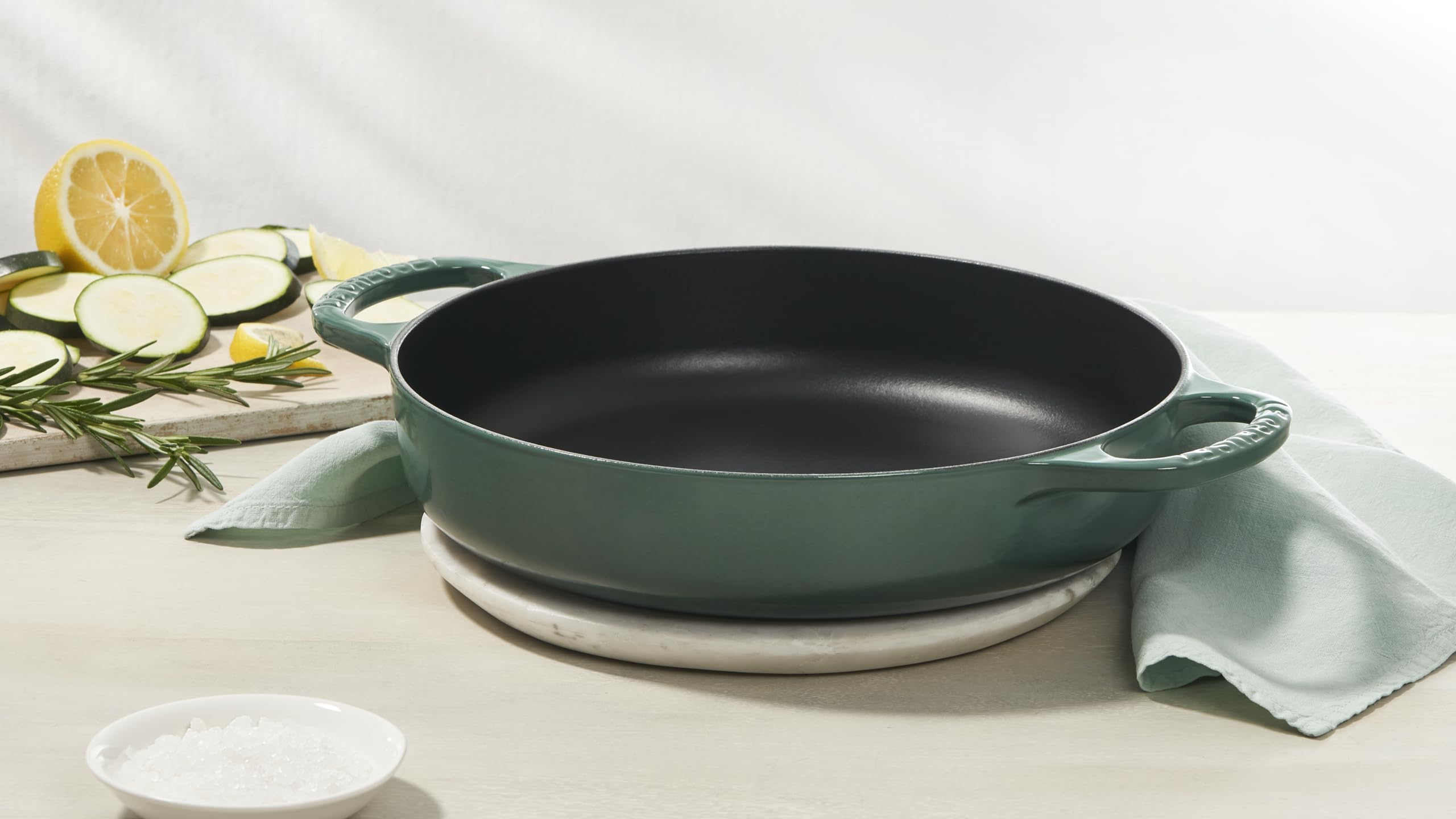 Le Creuset Signature 11