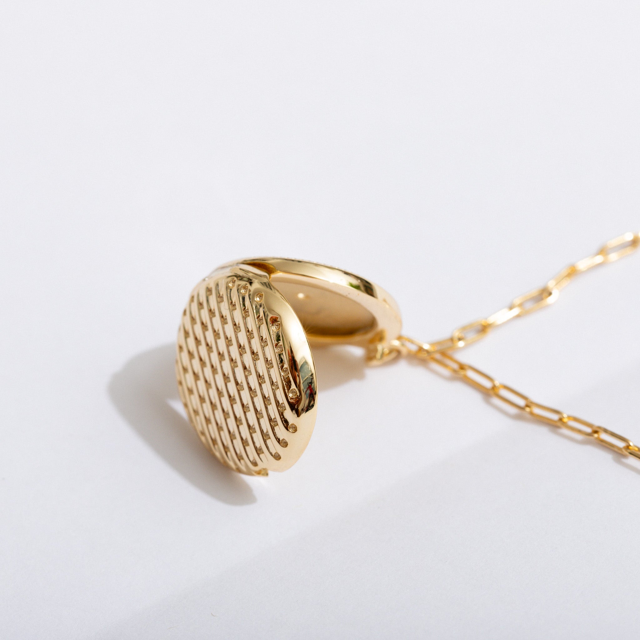 Melodie Locket Necklace - Elegant Heart Pendant Jewelry for Women | Perfect Gift for Valentine's Day, Anniversary & Special Occasions