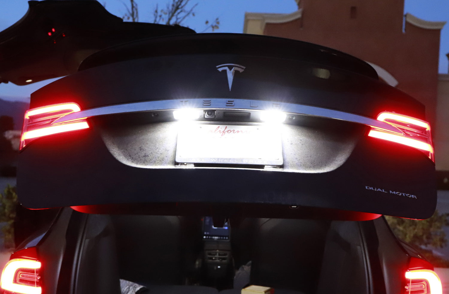 18 SMD Full LED License Plate Light Kit for 2016+ Tesla Model X & 2017+ Model S - Bright White Super Bright Replacement Bulbs for Enhanced Night Visibility & Style Upgrade