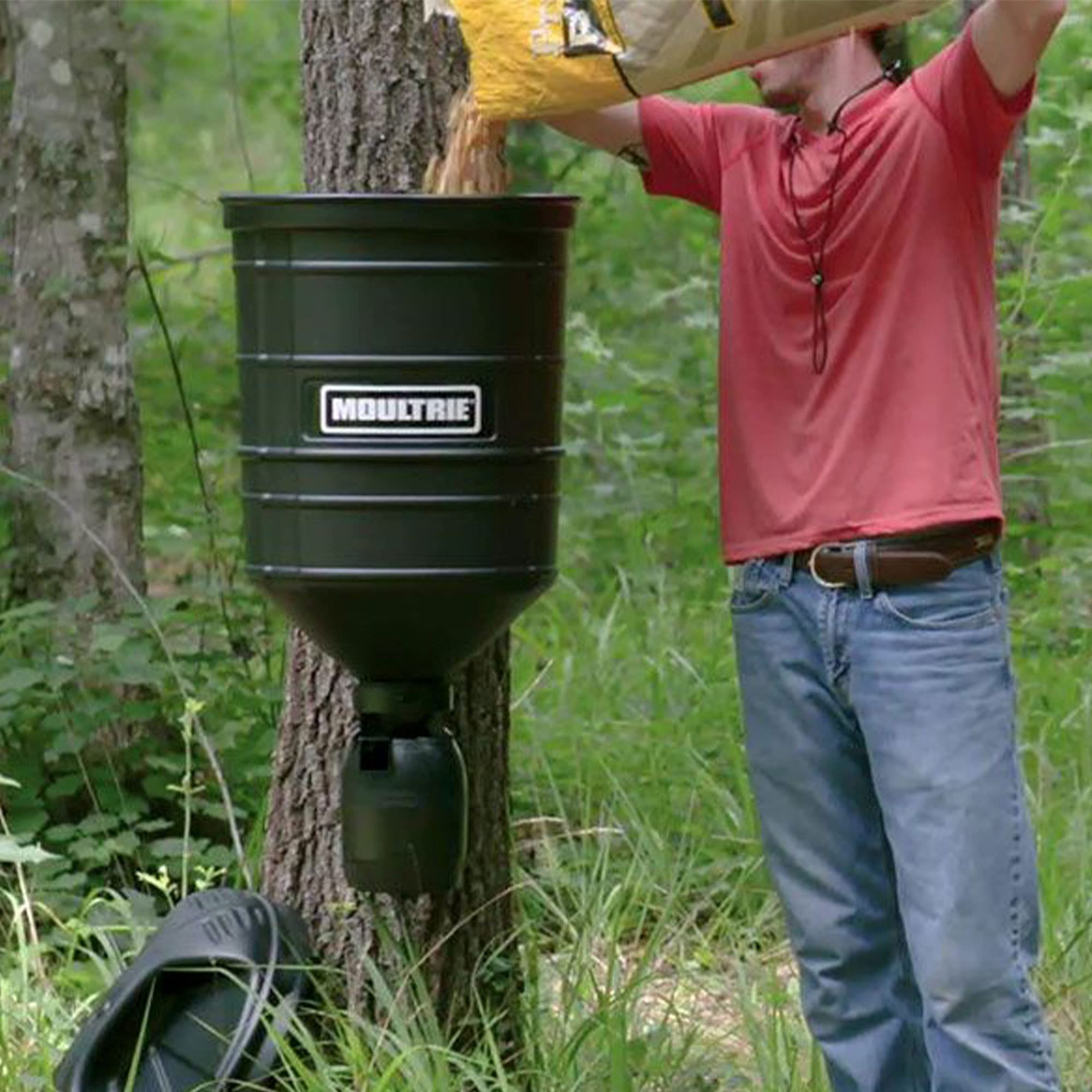 Moultrie 15 Gallon Directional Hanging Deer Feeder with 30-Degree Range & Easy Set Timer - Perfect for Hunting, Wildlife Observation, and Deer Attraction in Wooded Areas