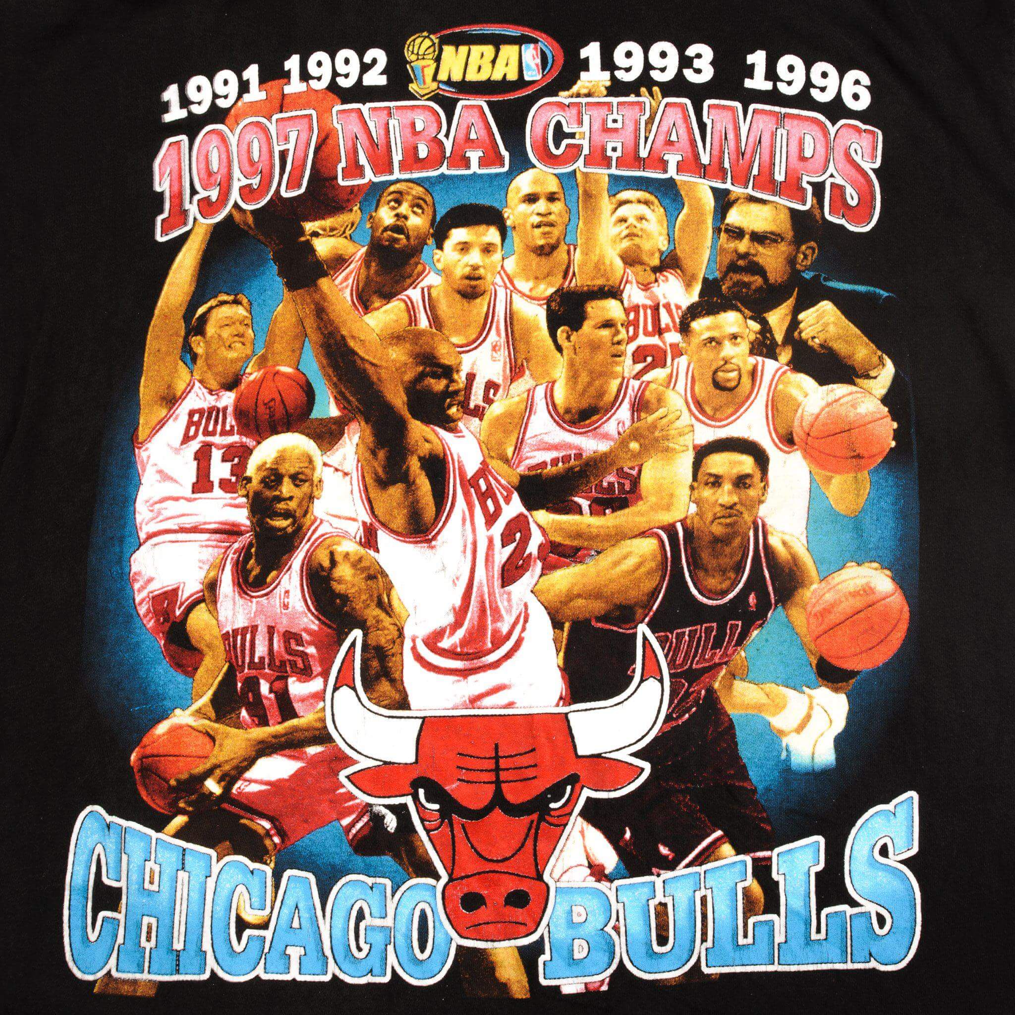 Vintage 1997 Chicago Bulls NBA Champions Bootleg Tee Shirt - Size Large - Retro Basketball Fan Gift & Streetwear Fashion