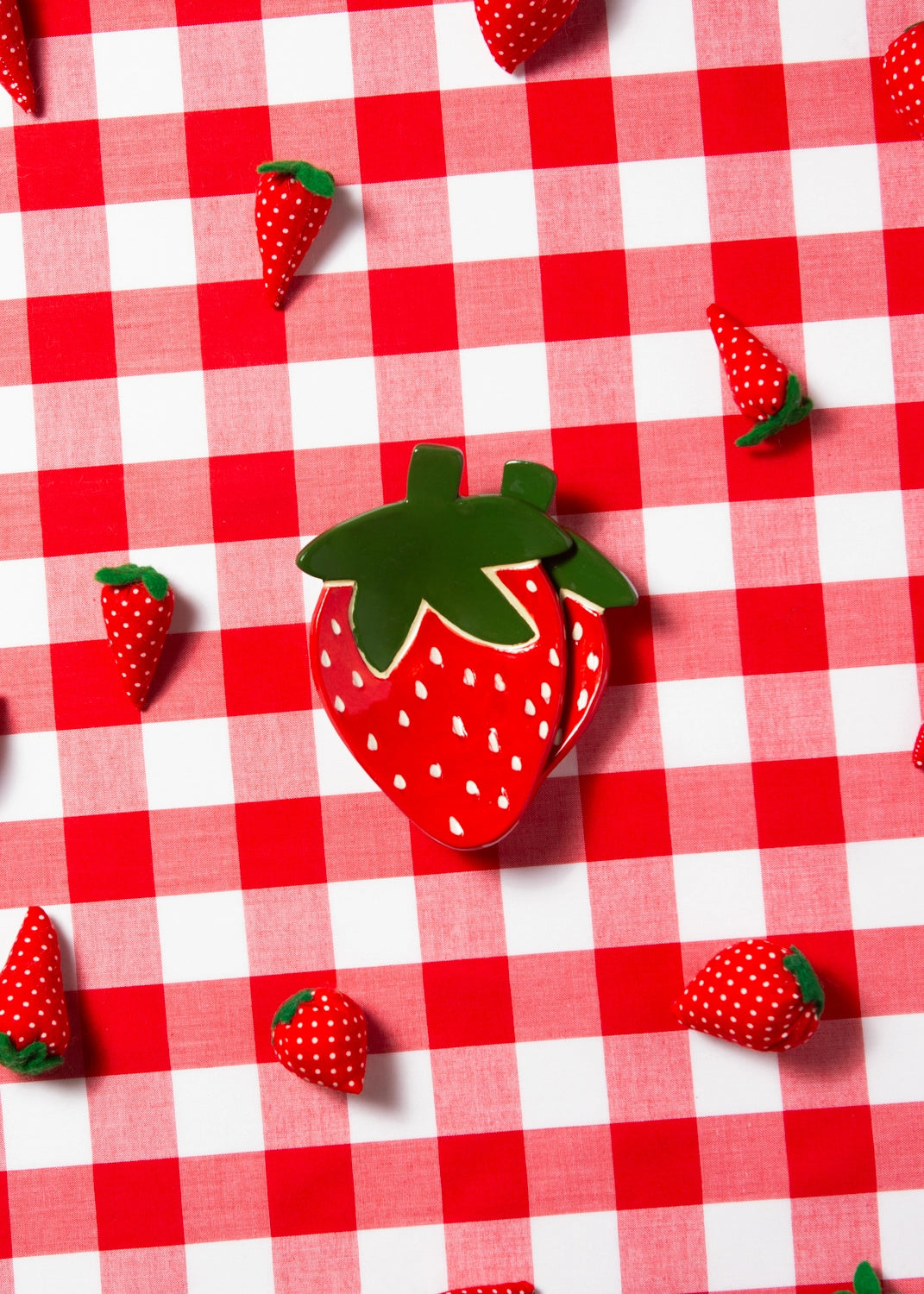 Handmade Strawberry-Shaped Ceramic Trinket Dish - Jewelry Tray, Spoon Rest & Decorative Gift for Home, Kitchen, Bathroom | Perfect for Organizing Rings, Earrings & Small Items