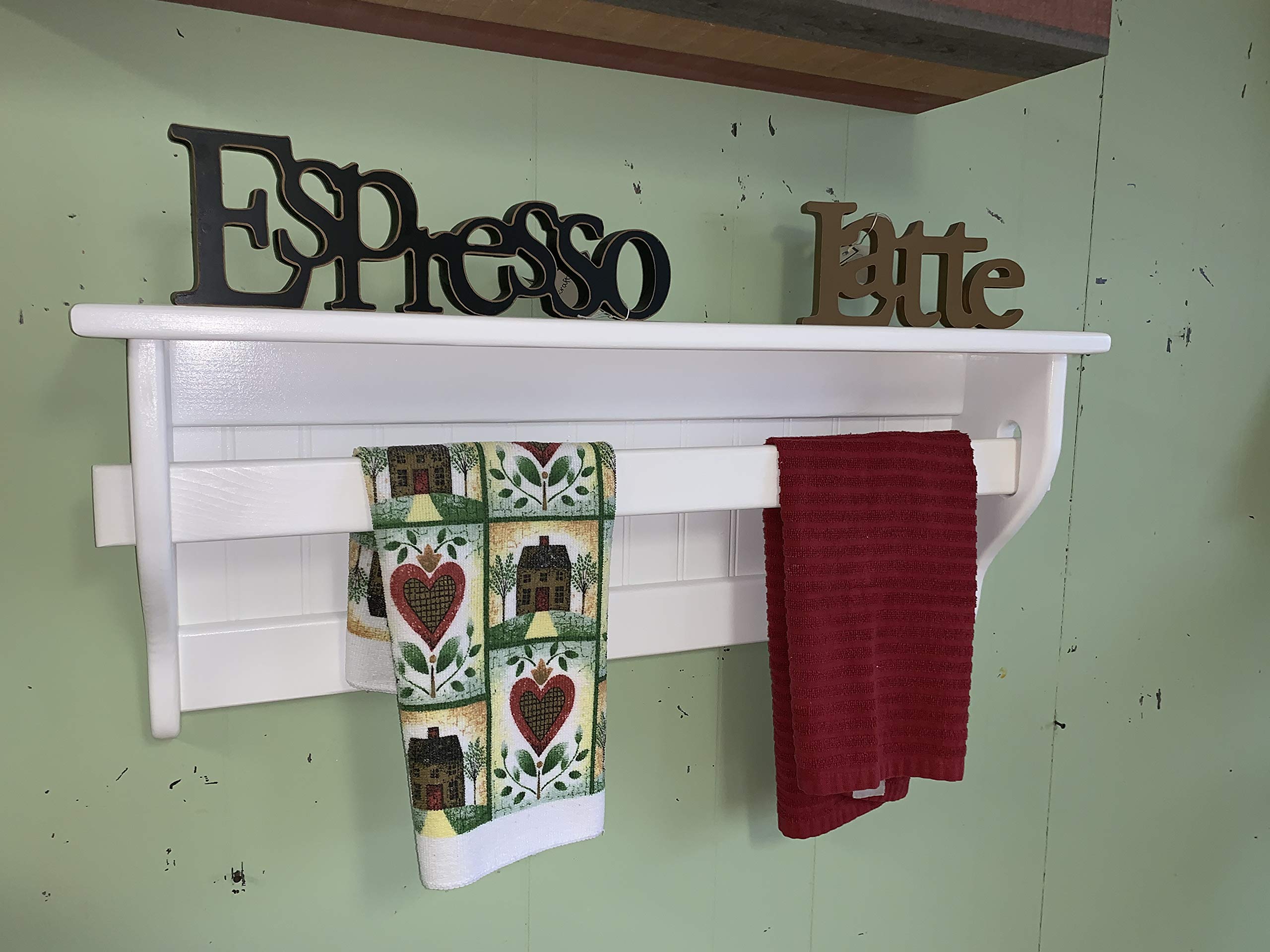 Wall Quilt Rack - Space-Saving Storage for Bedroom Decor