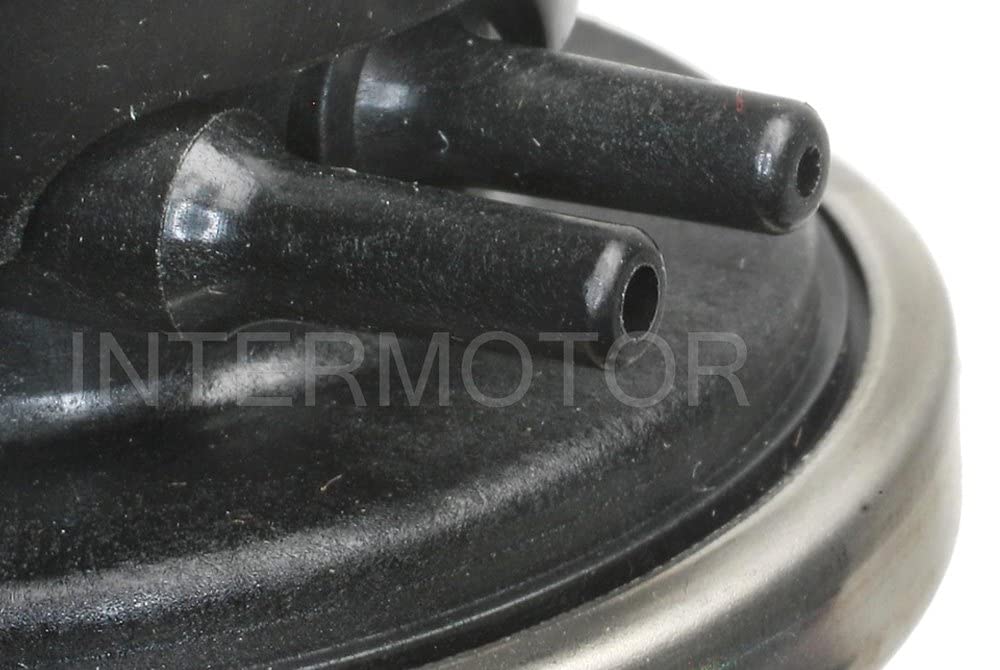 Standard Motor Products VS117 EGR Valve - Compatible with Multiple Vehicle Models - High Performance Exhaust Gas Recirculation Valve - Perfect for Emissions Control & Engine Efficiency Improvement