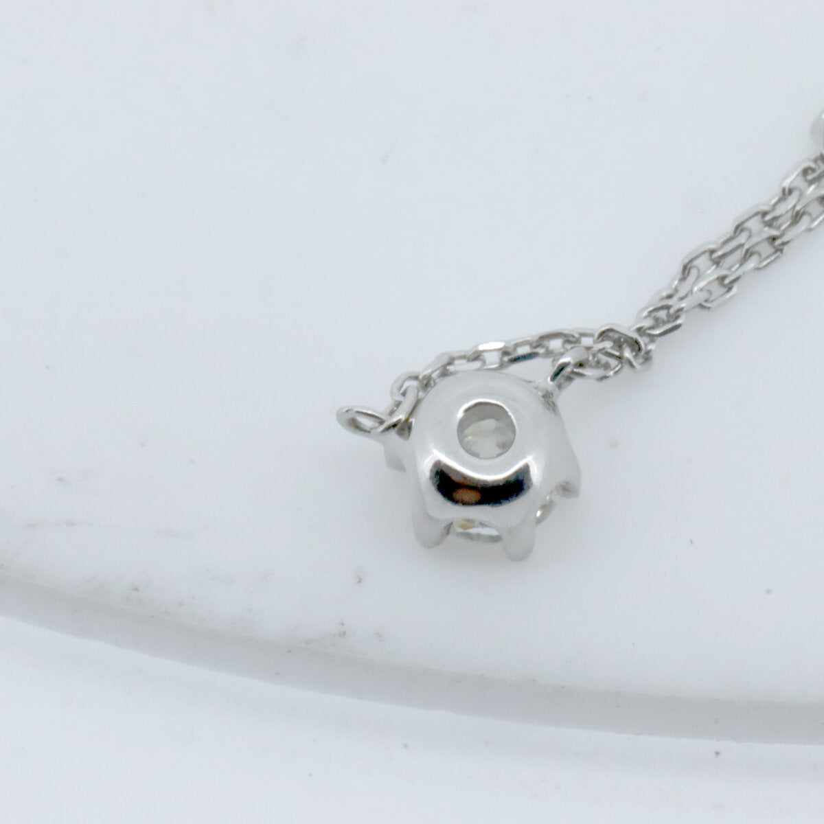 4℃ Diamond Necklace in 850 Platinum - Elegant Jewelry for Weddings, Anniversaries & Special Occasions