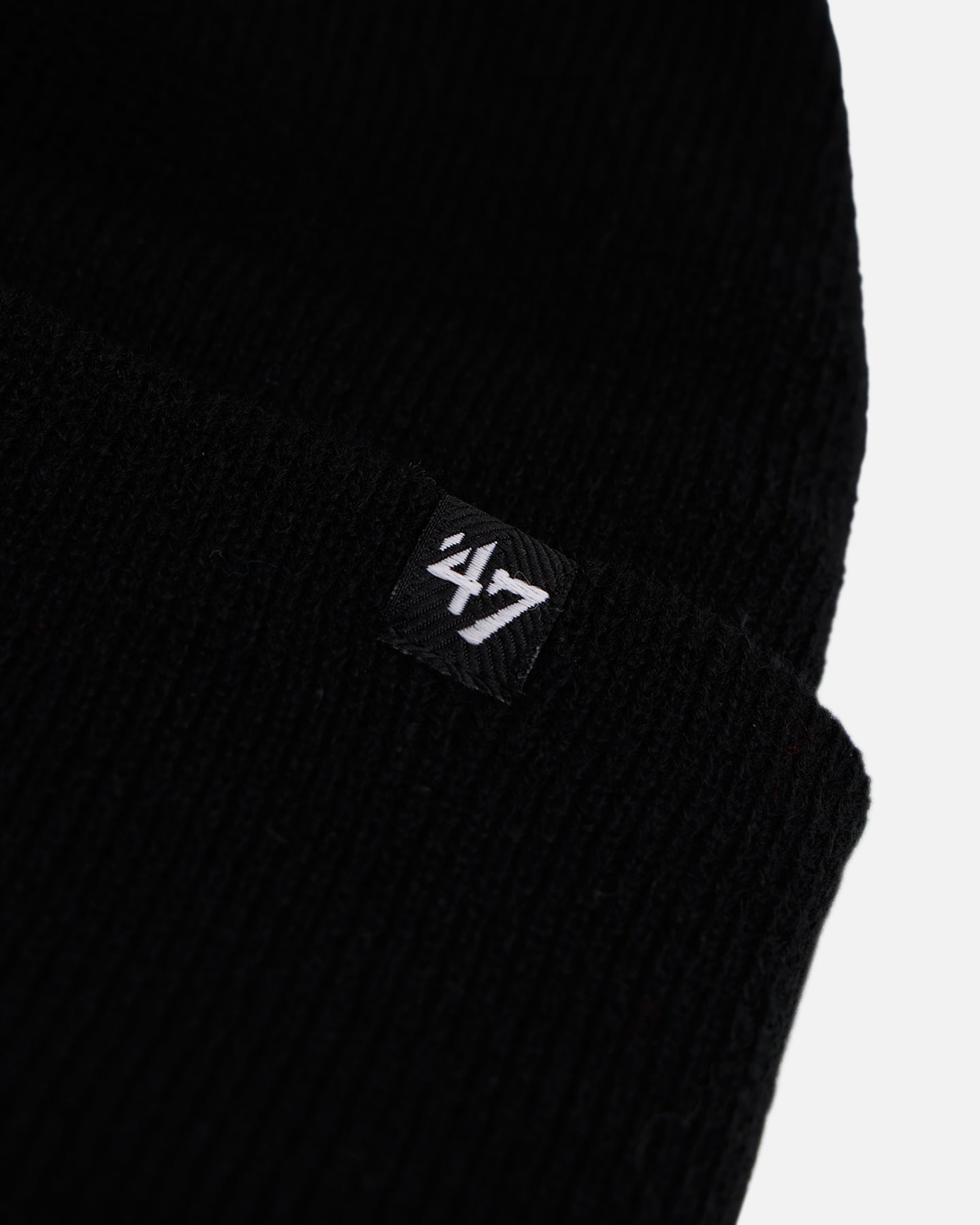 47 Brand New York Yankees Haymaker Cuff Knit Beanie - Black/White Winter Hat for Men & Women - Perfect for Baseball Games, Cold Weather & Street Style Fashion