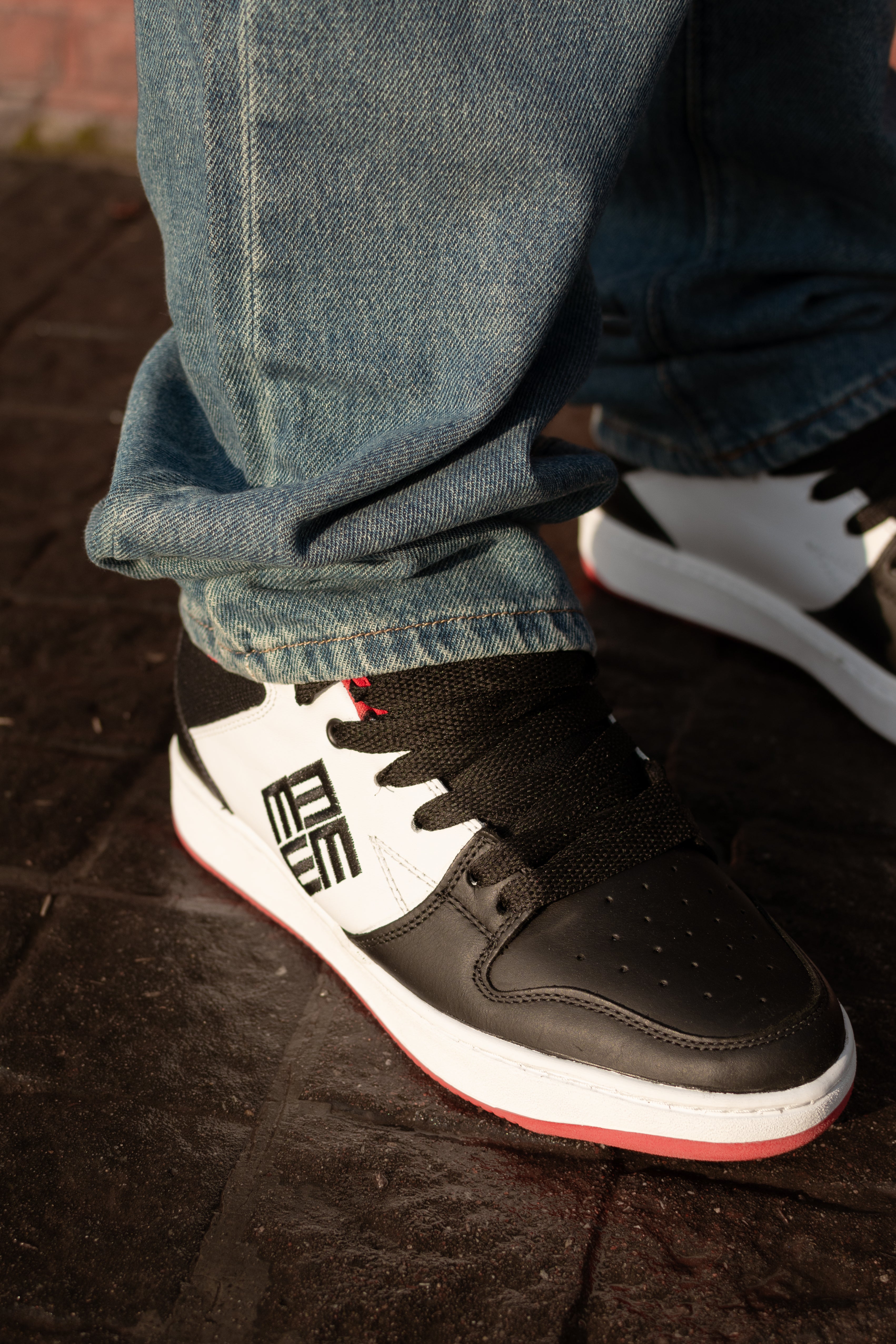 Unisex Mormaii Tail Black & White Sneakers - Comfortable Casual Shoes for Men & Women - Perfect for Running, Walking & Everyday Wear