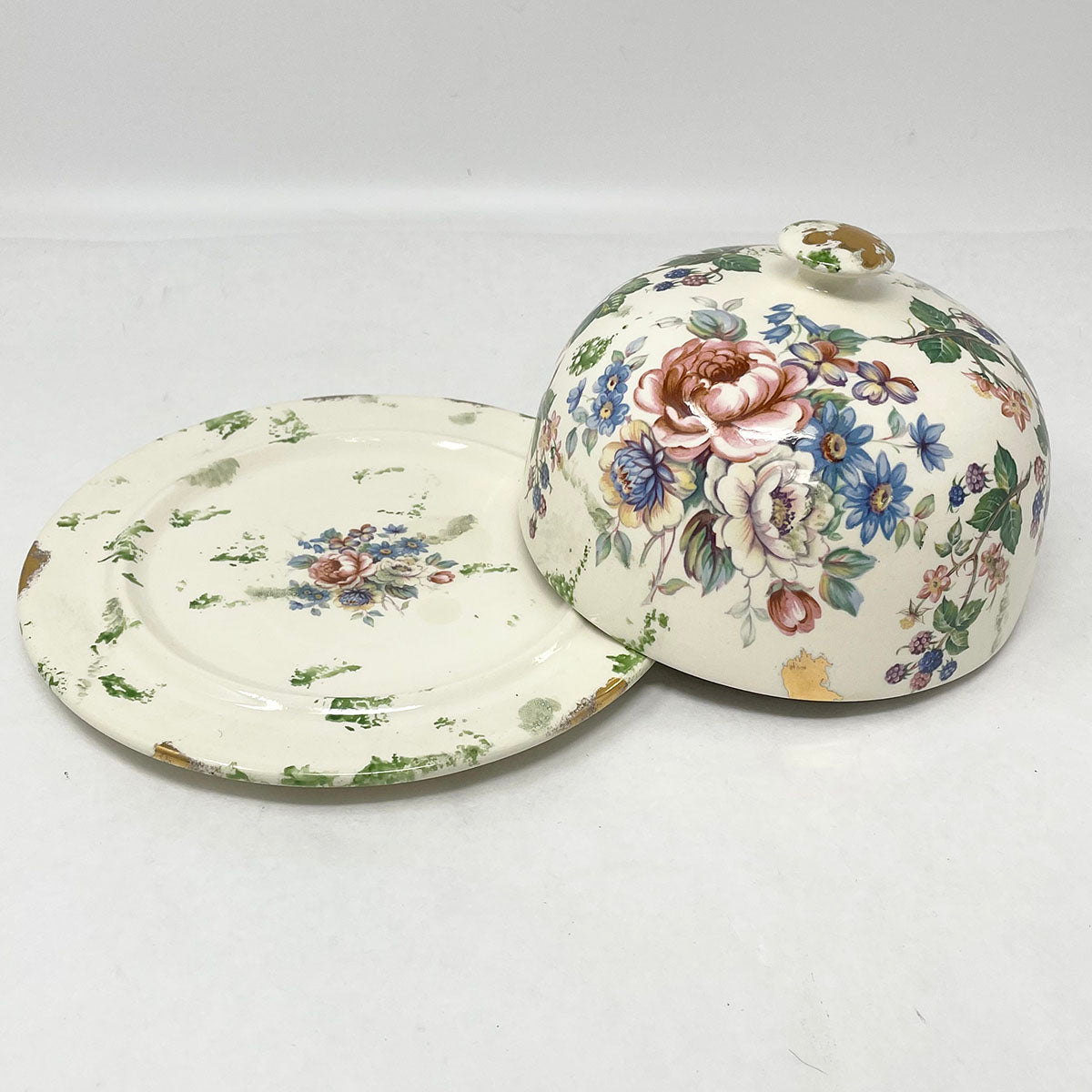 Vintage Covered Cheese Server with Lid - Elegant Cheese Platter for Parties, Weddings & Entertaining - Perfect for Charcuterie Boards & Cheese Displays