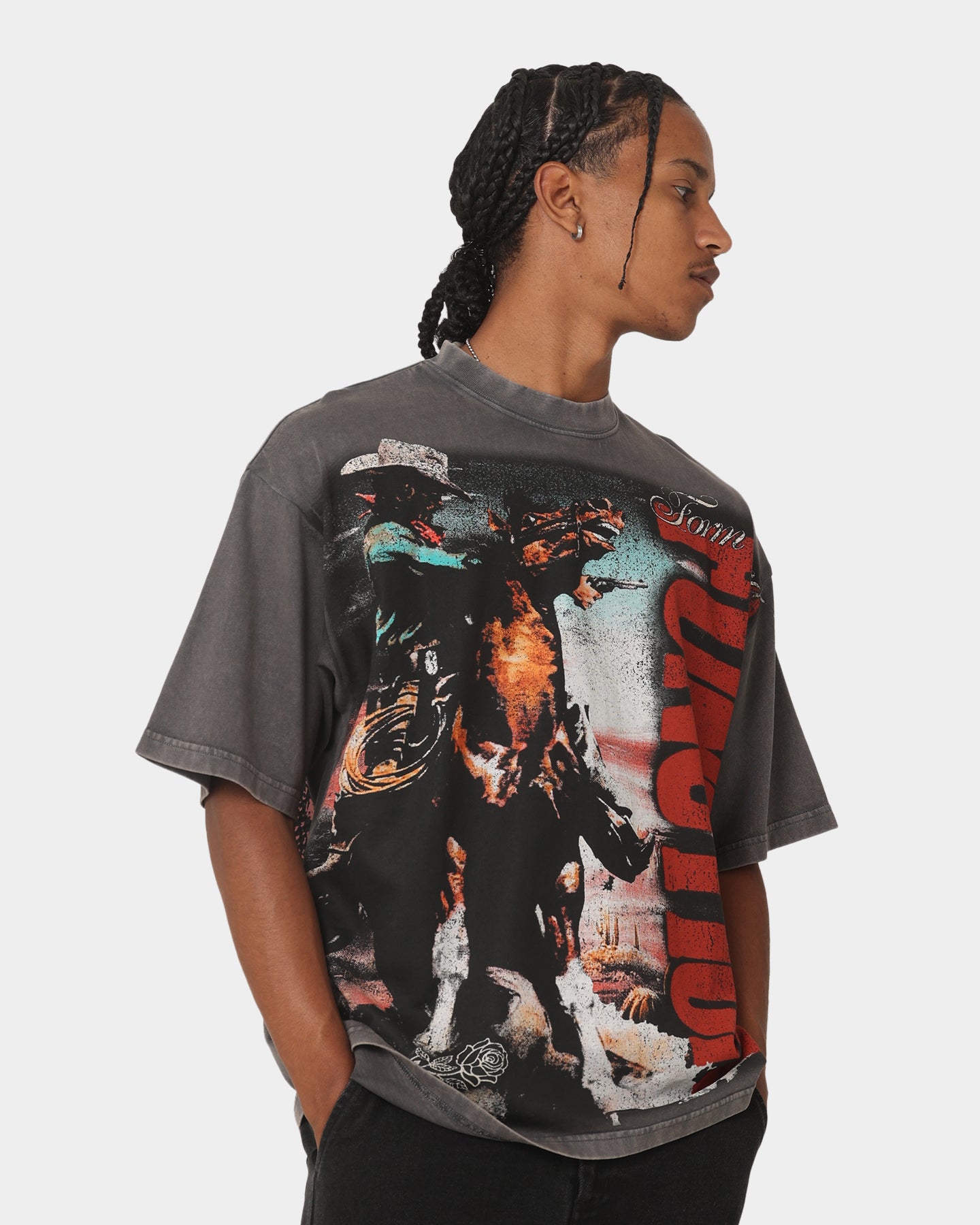 404 Wild West Vintage Graphic T-Shirt for Men - Charcoal Grey Cotton Tee - Western Cowboy Style Shirt for Casual Wear & Costume Parties