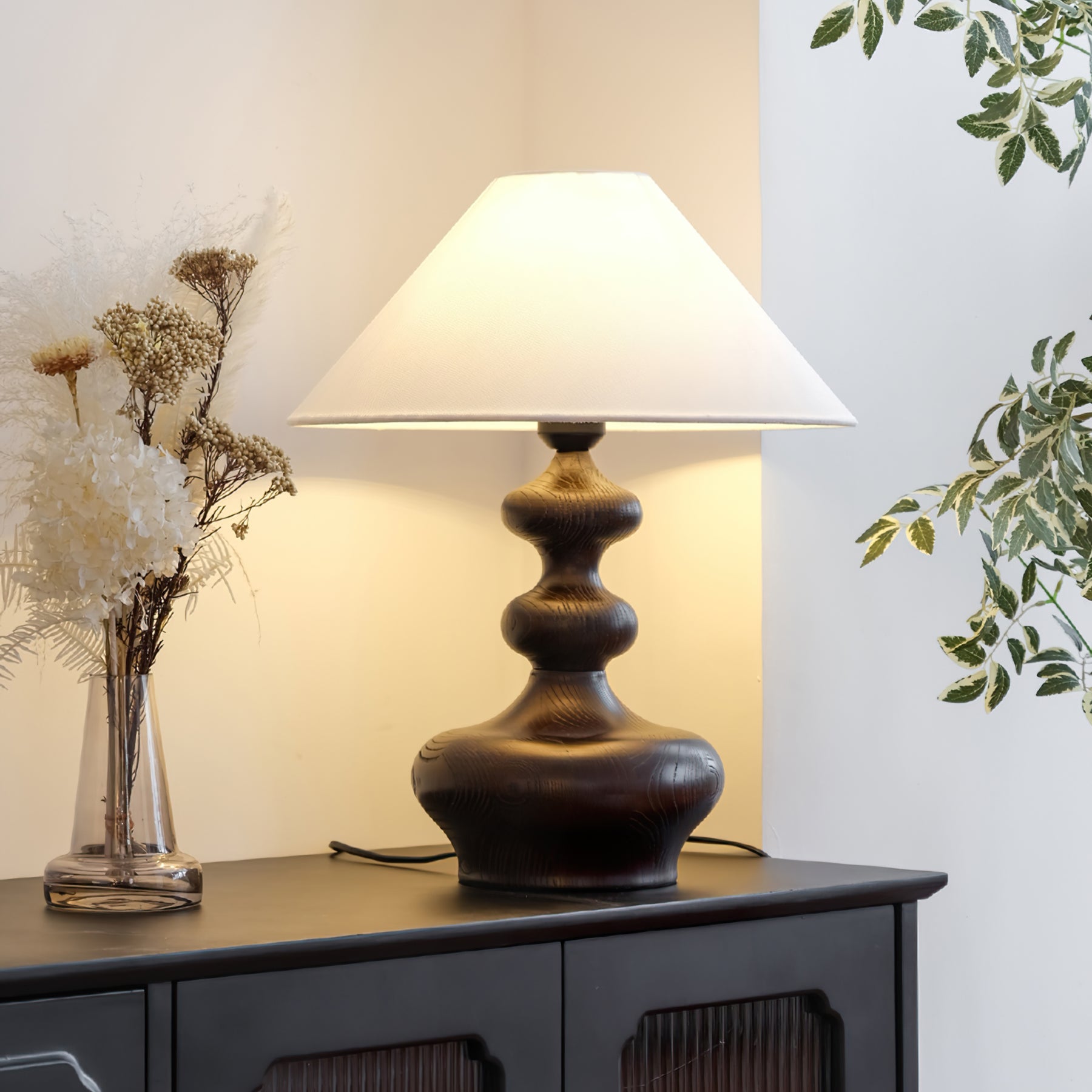 Creative Gourd Table Lamp - Handmade Natural Decorative Lighting for Living Room, Bedroom, and Office - Perfect for Cozy Home Decor and Ambient Lighting
