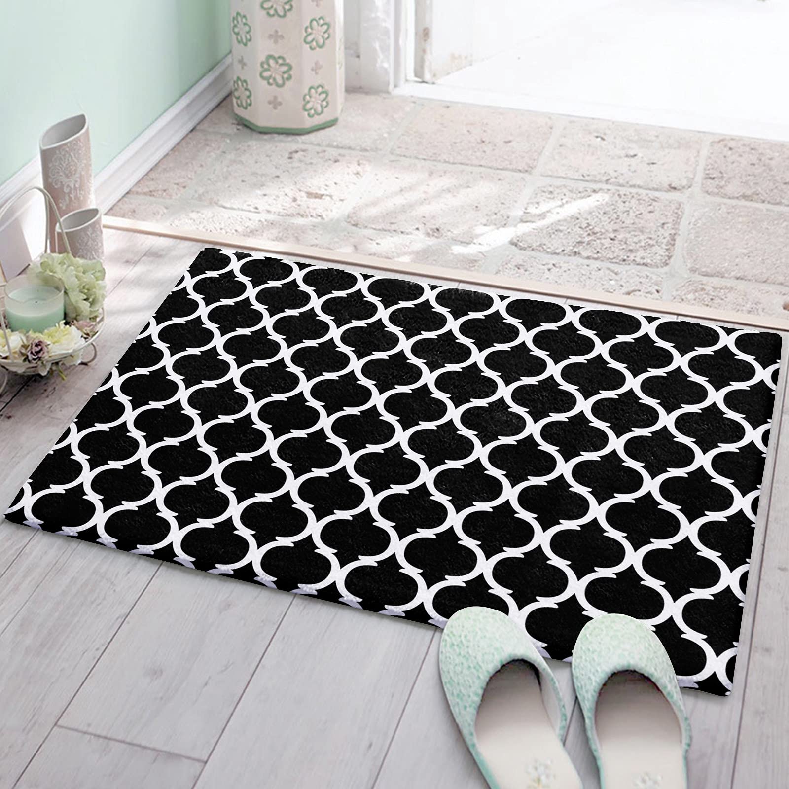 Soft Fluffy Non-Slip Microfiber Bath Mat 16x24 Inches - Moroccan Pattern Shaggy Bathroom Rug for Shower, Tub & Floor - Super Absorbent Quick-Dry Bathroom Carpet for Wet Areas - Perfect for Bathrooms, Laundry Rooms & Entryways
