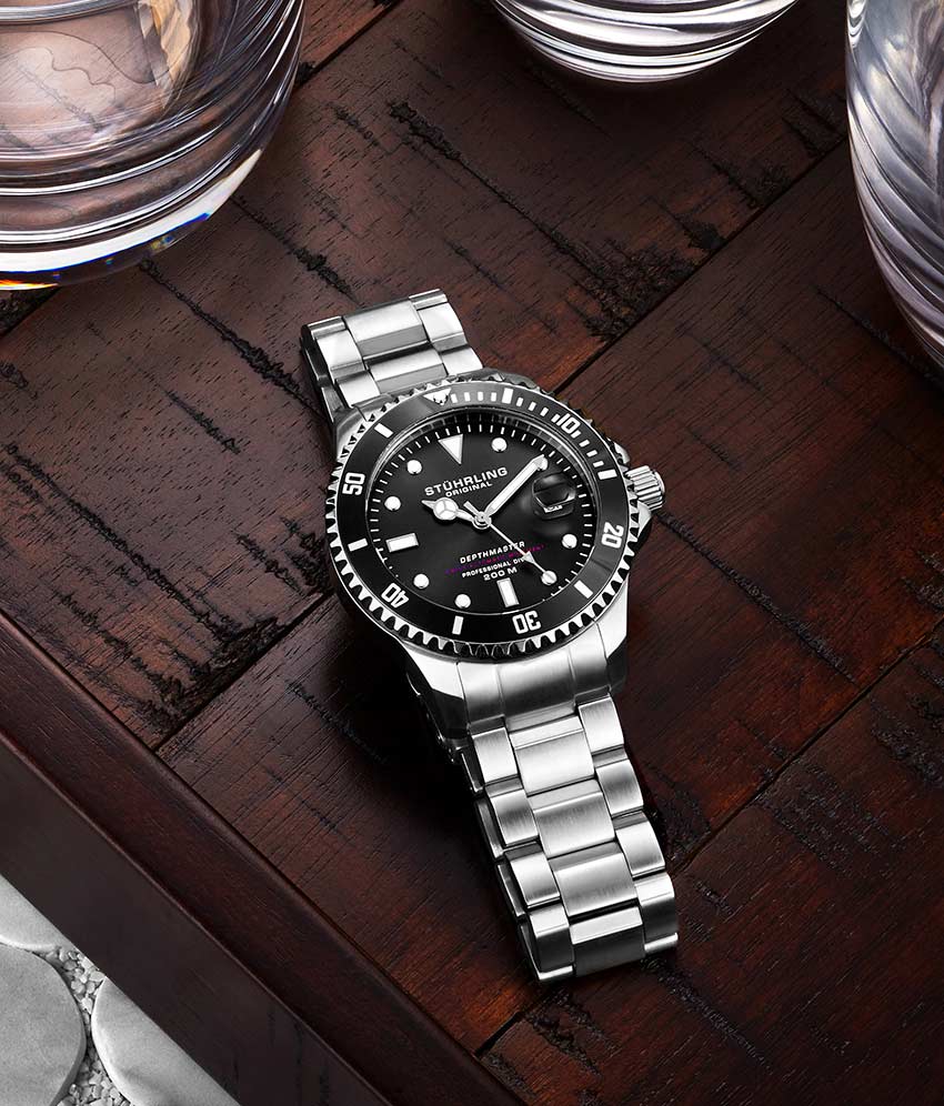 Classic Couple Diver Watch Set with Signature Pen and Stud Earrings - Perfect Gift for Anniversary, Wedding & Valentine's Day