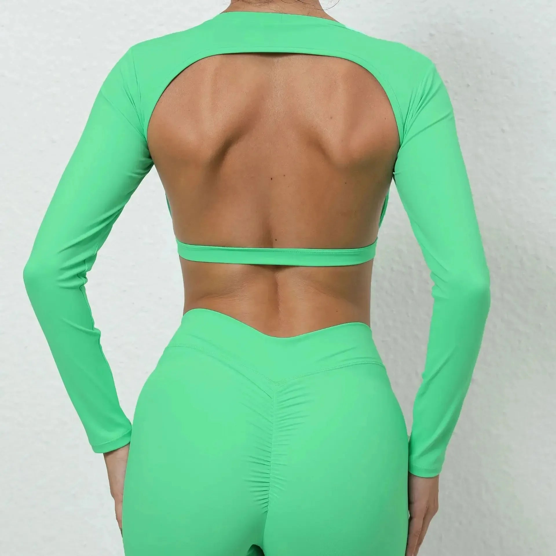 Sexy Long Sleeve Backless Yoga Top for Women - Breathable Quick Dry Workout Crop Top - Gym & Fitness Sportswear - Perfect for Yoga, Pilates & Cardio Workouts