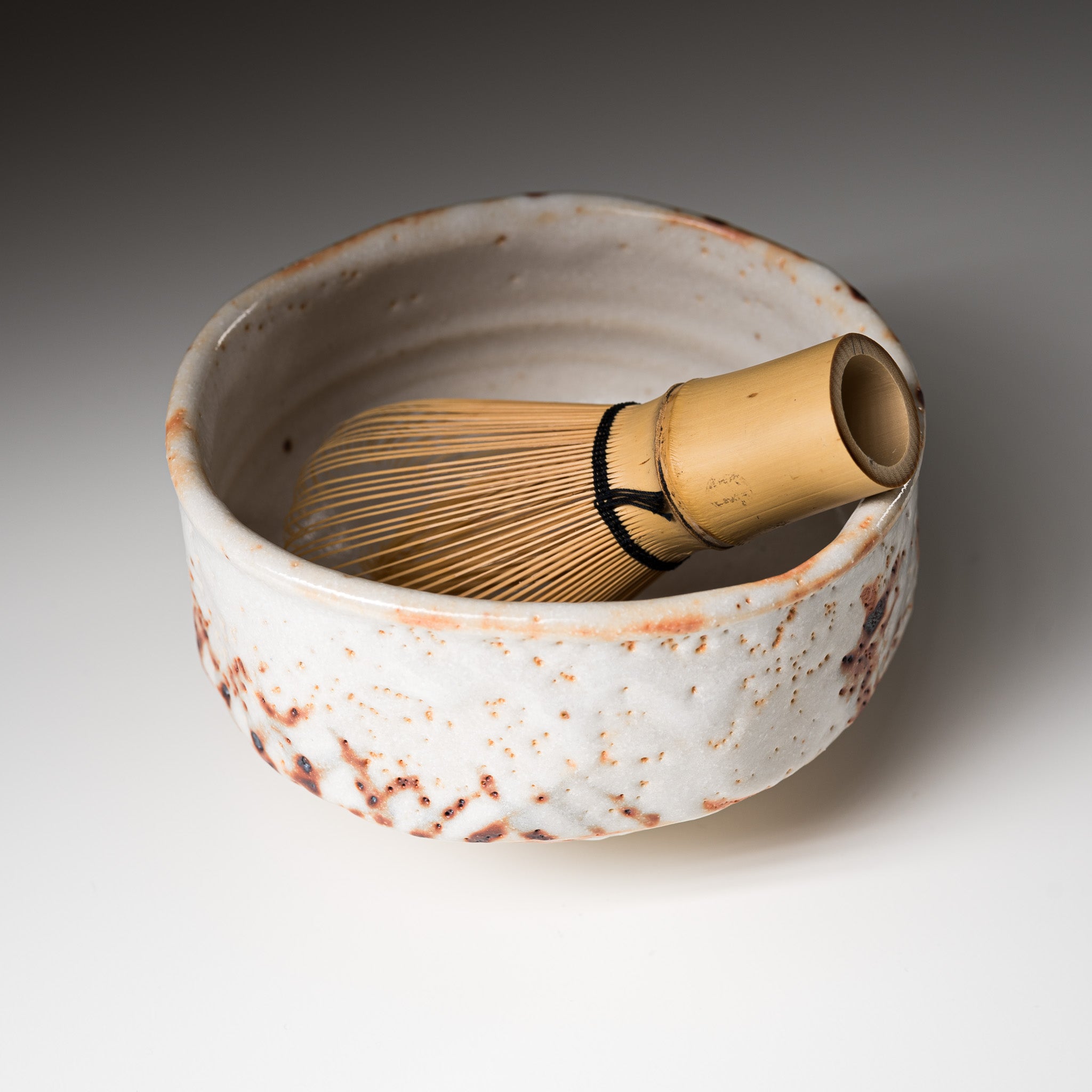 Premium Matcha Bowl - Shino Kikko Glazed Ceramic Tea Cup for Japanese Tea Ceremony | Handcrafted Traditional Japanese Tea Set for Matcha Lovers | Perfect for Zen Meditation, Home Decor & Gift Giving