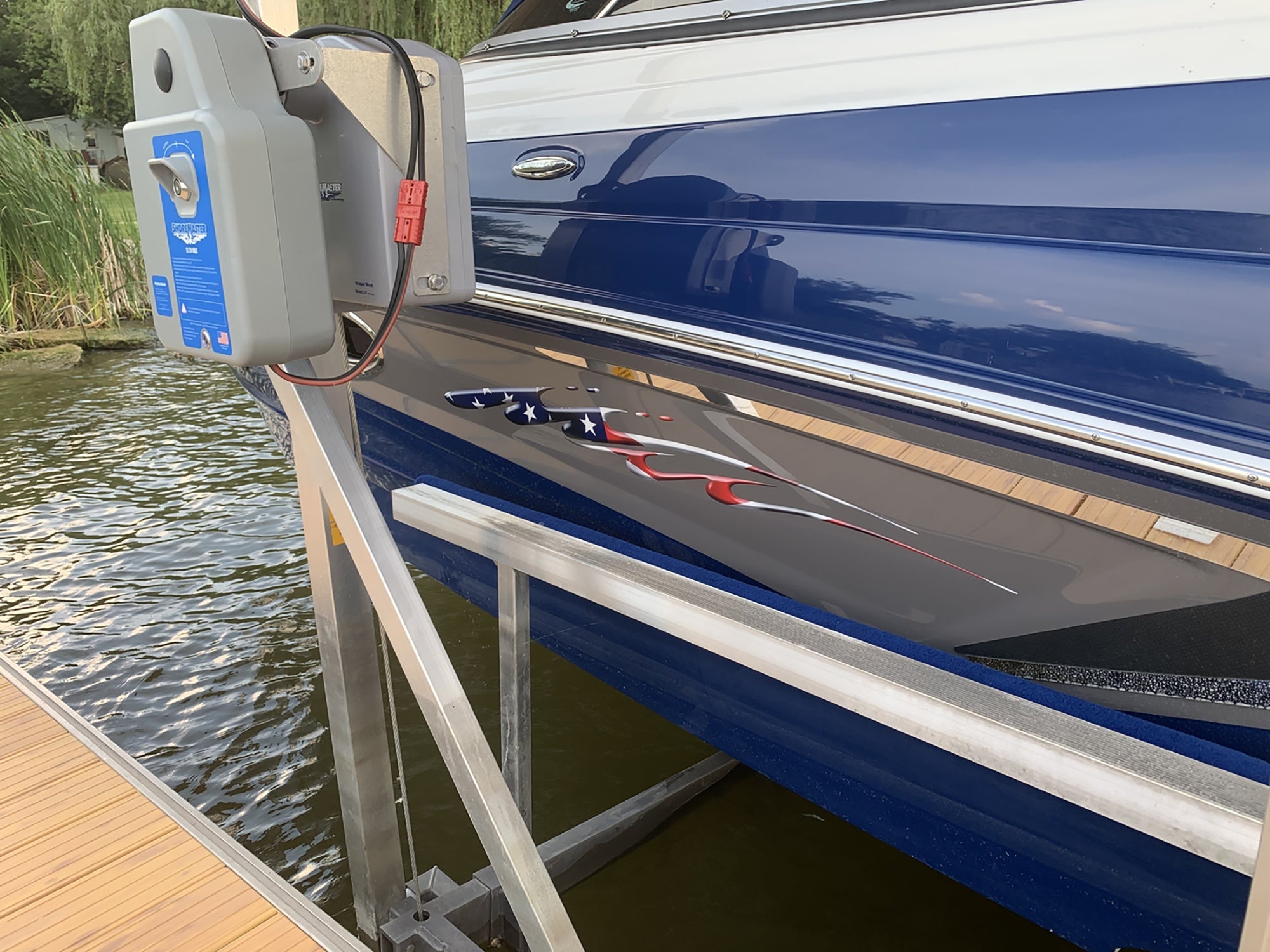 American Flag Stripe Boat Decals - Patriotic Vinyl Graphics for Boats, Yachts & Marine Vehicles - Perfect for 4th of July, Memorial Day & Nautical Decor