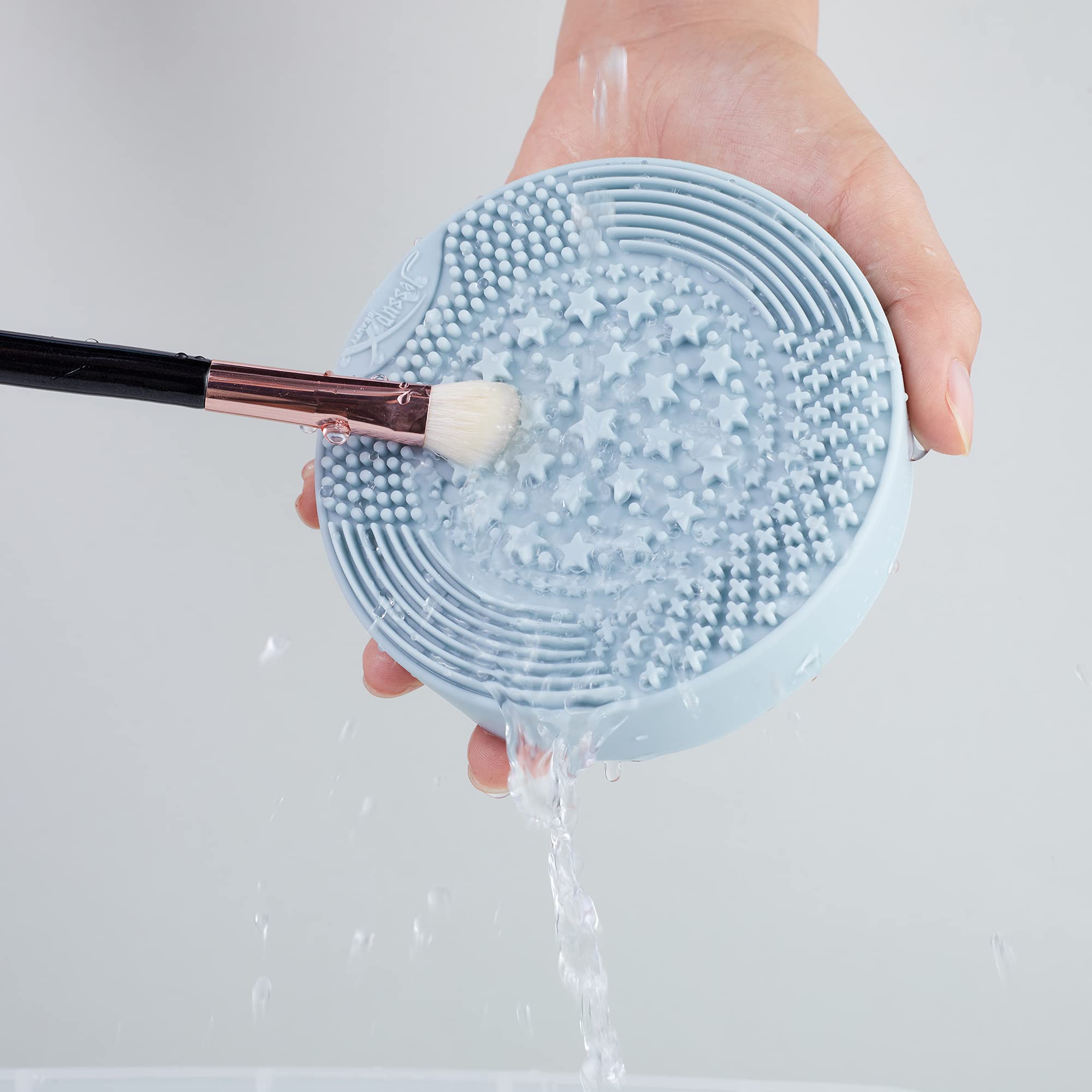 Jessup 2-in-1 Silicone Makeup Brush Cleaner Mat with Color Removal Sponge - Whisper White (A003) | Professional Cosmetic Tool for Easy Brush Cleaning at Home or Salon