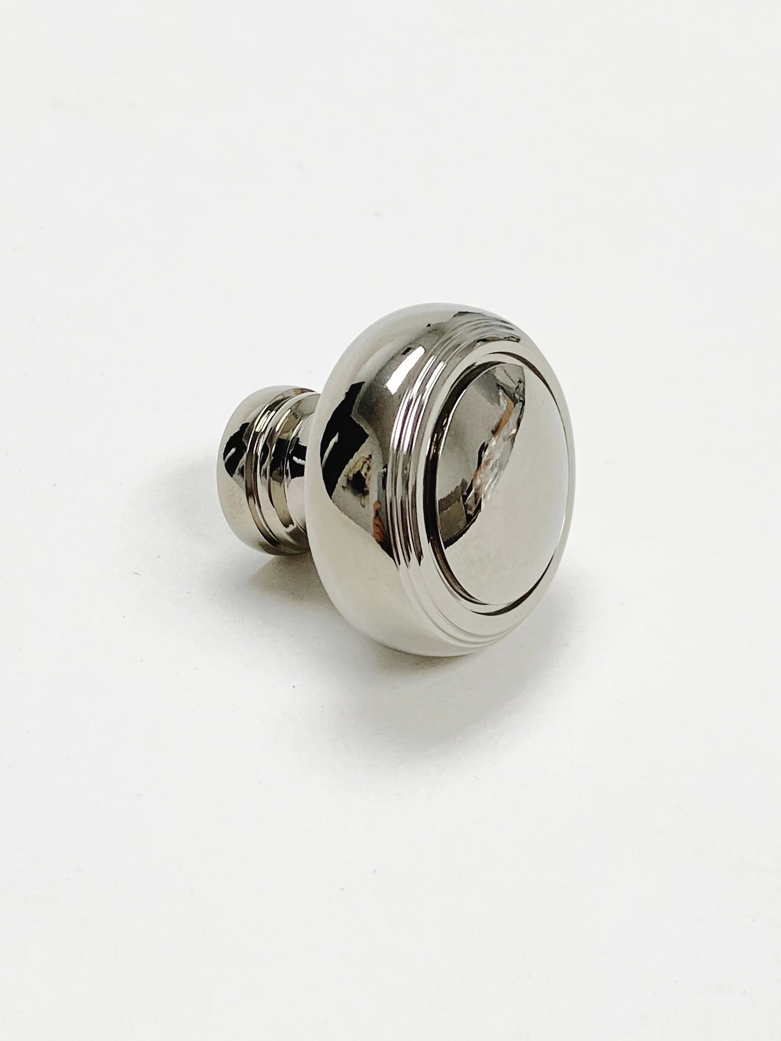 Polished Nickel Heritage No.2 Cabinet Knobs and Pulls - Vintage Style Hardware for Kitchen Cabinets, Dressers & Furniture (Set of 10) - Perfect for Home Renovation & DIY Projects